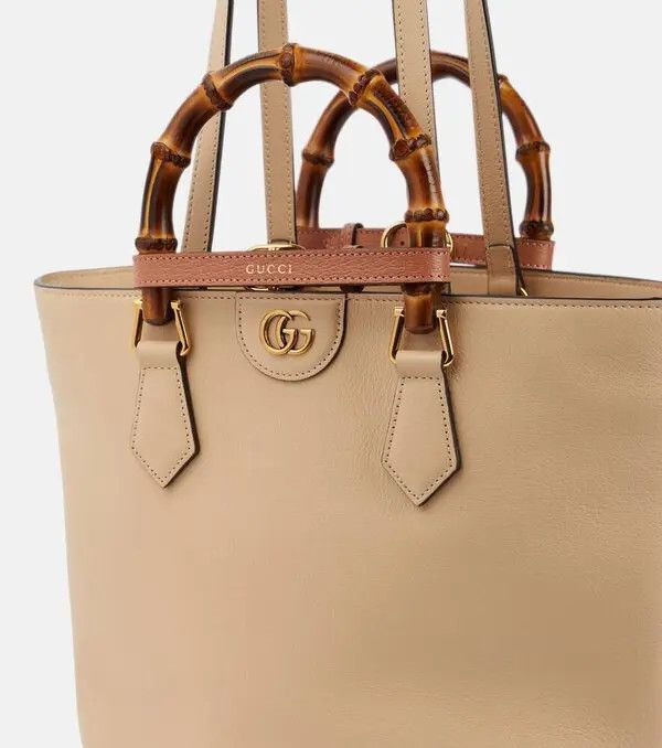 Gucci o1s1wg110225 Size: OS / Diana Medium Tote Bag in Light Beige Size ONE SIZE - 6 Thumbnail