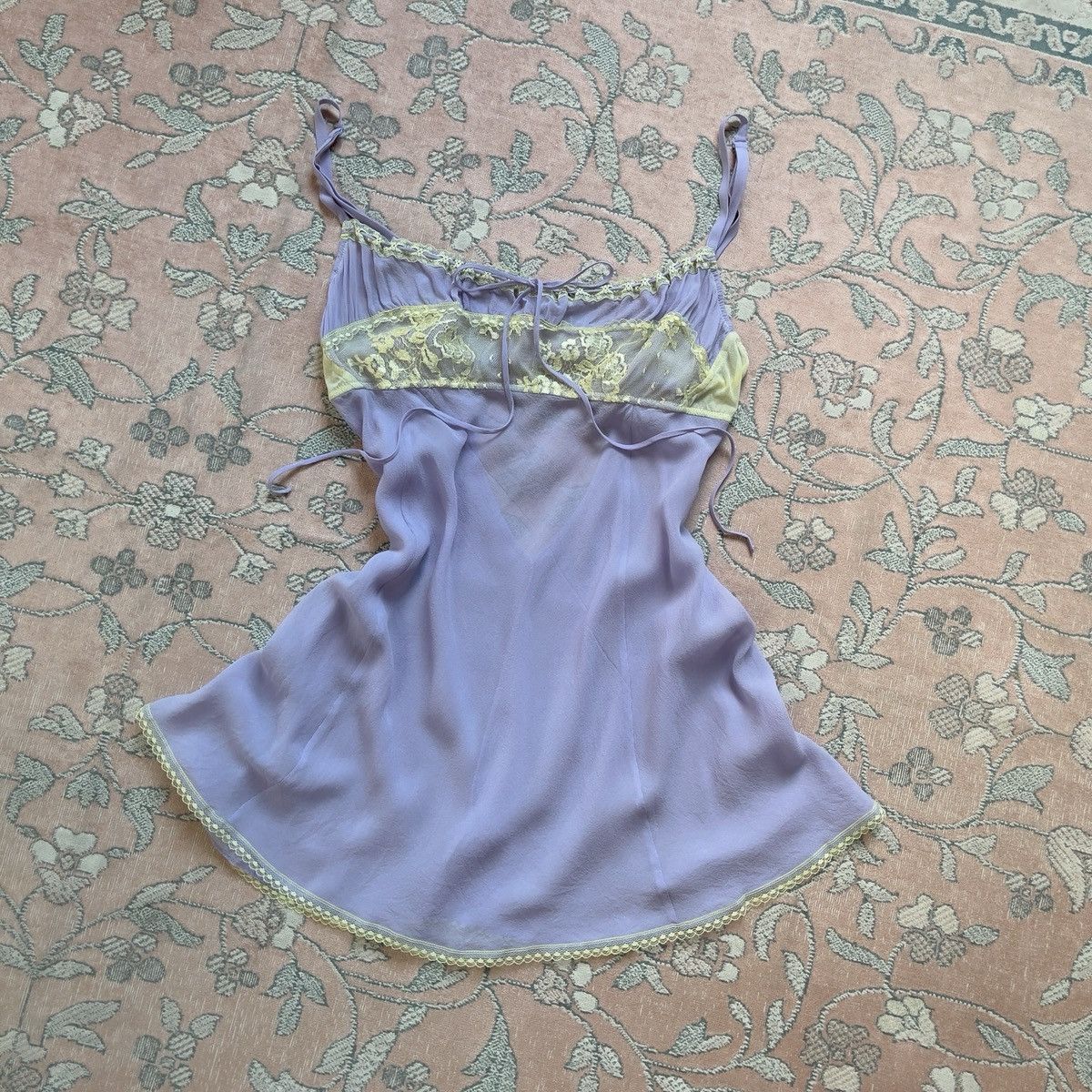 Victoria's Secret Victoria’s Secret Lavender Silk Mini Slip Dress (L) Size L / US 10 / IT 46 - 7 Thumbnail