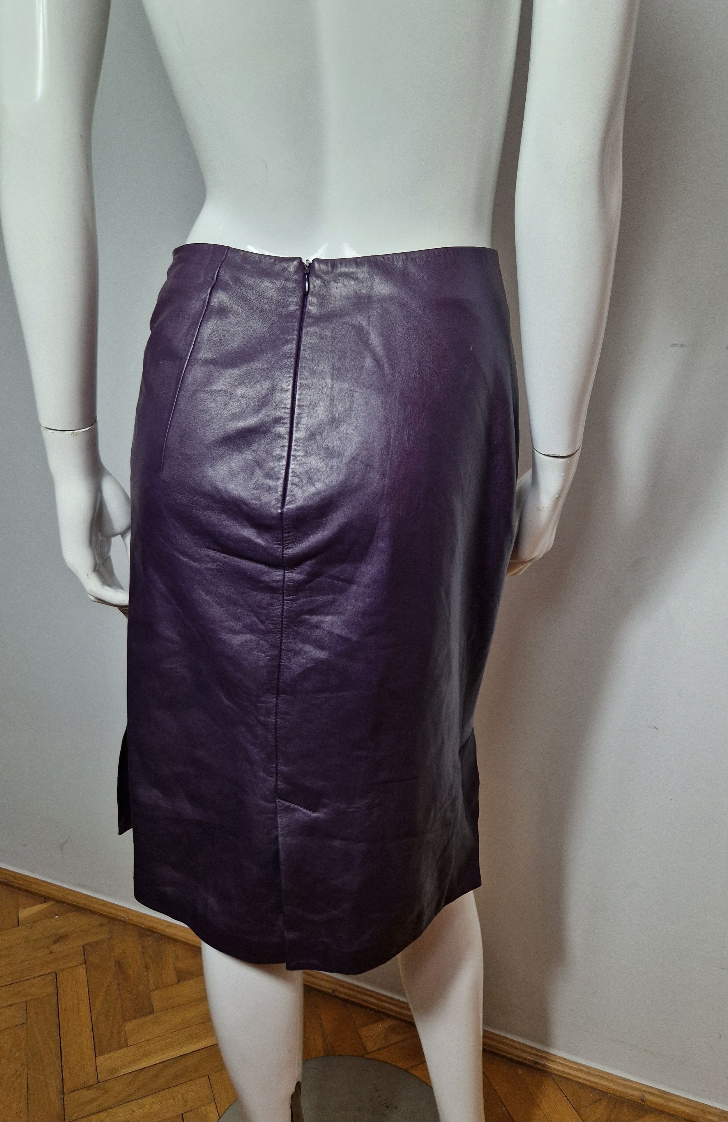 Prada Prada vintage leather skirt Size 30" / US 8 / IT 44 - 5 Thumbnail
