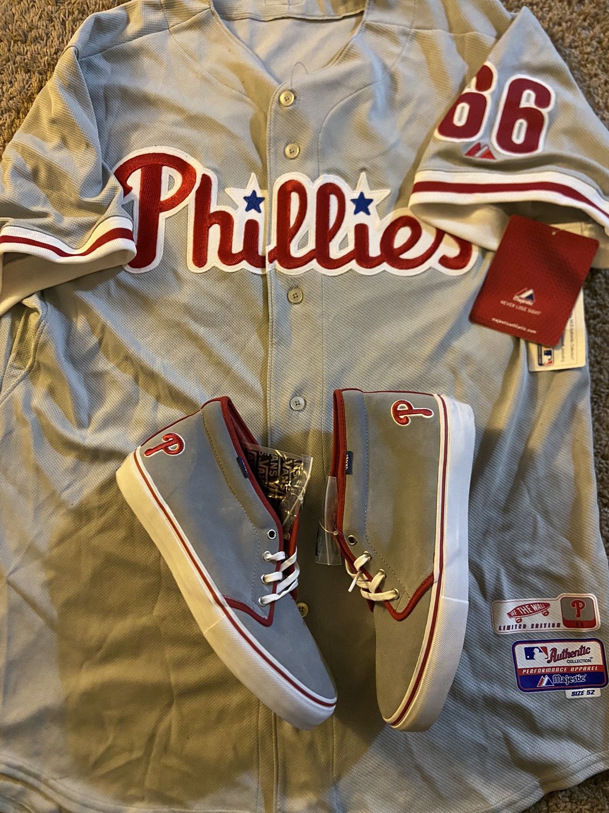 MLB × Vans MLB x Vans x Philadephia Phillies size 10 with jersey Size US 10 / EU 43 - 1 Thumbnail