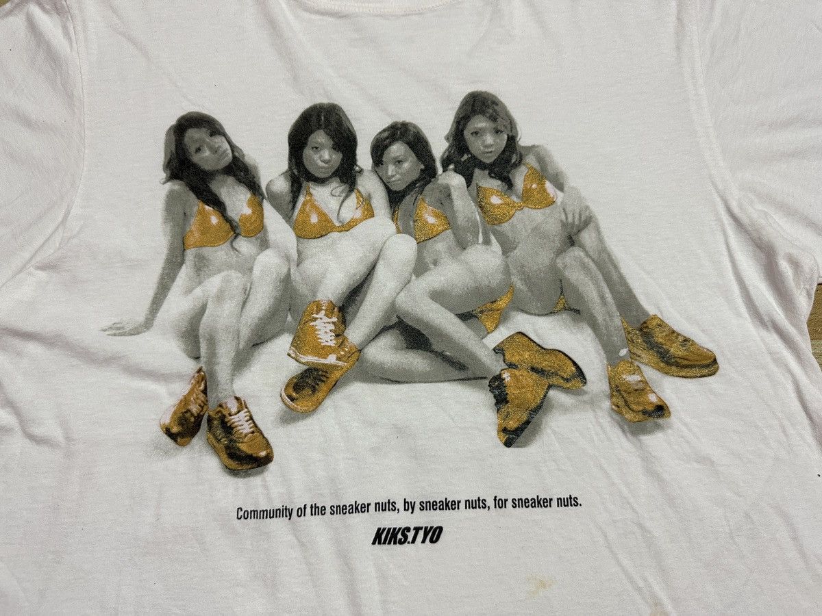Hysteric Glamour × KIKS TYO Beautiful Girls Kiks Tyo x Sneakers Tee Size US M / EU 48-50 / 2 - 3 Thumbnail