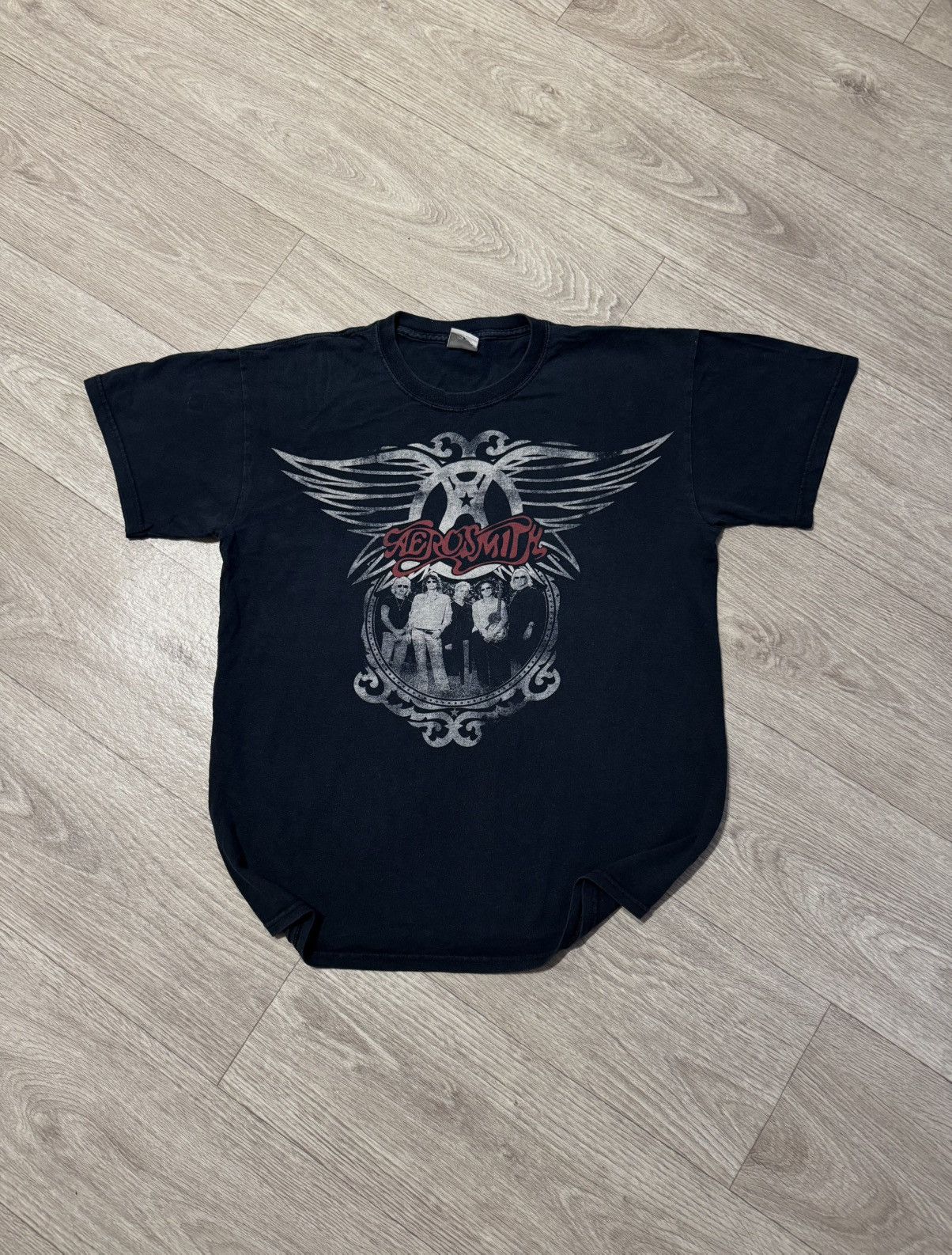 Band Tees 🔷Vintage Aerosmith World Tour Smoke 2010 T-shirt🔷 Size US M / EU 48-50 / 2 - 1 Thumbnail