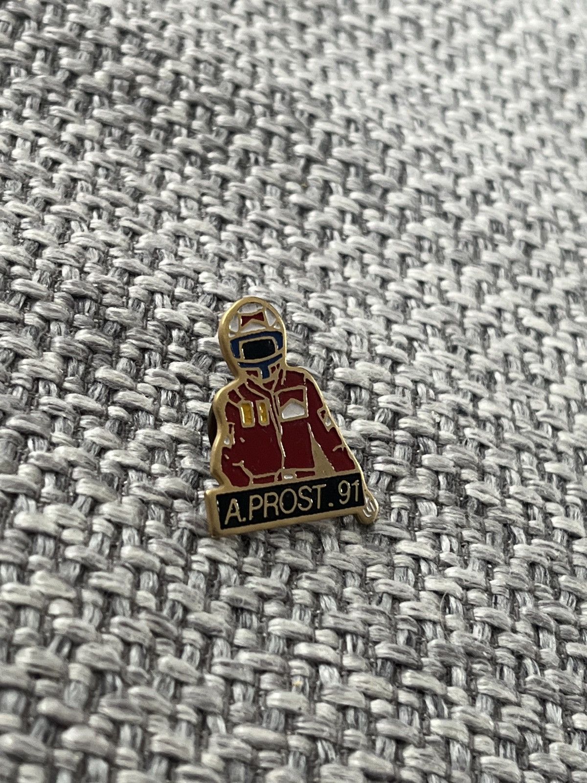Ferrari Alain Prost, Ferrari 1991 vintage pin Size ONE SIZE - 2 Thumbnail