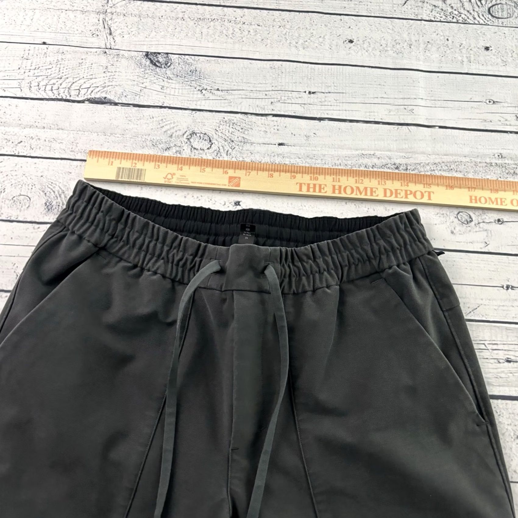 Lululemon Lululemon Bowline Pant Utilitech Fabric Casual Flat Front Pants Men's L Gray Size US 33 - 3 Thumbnail