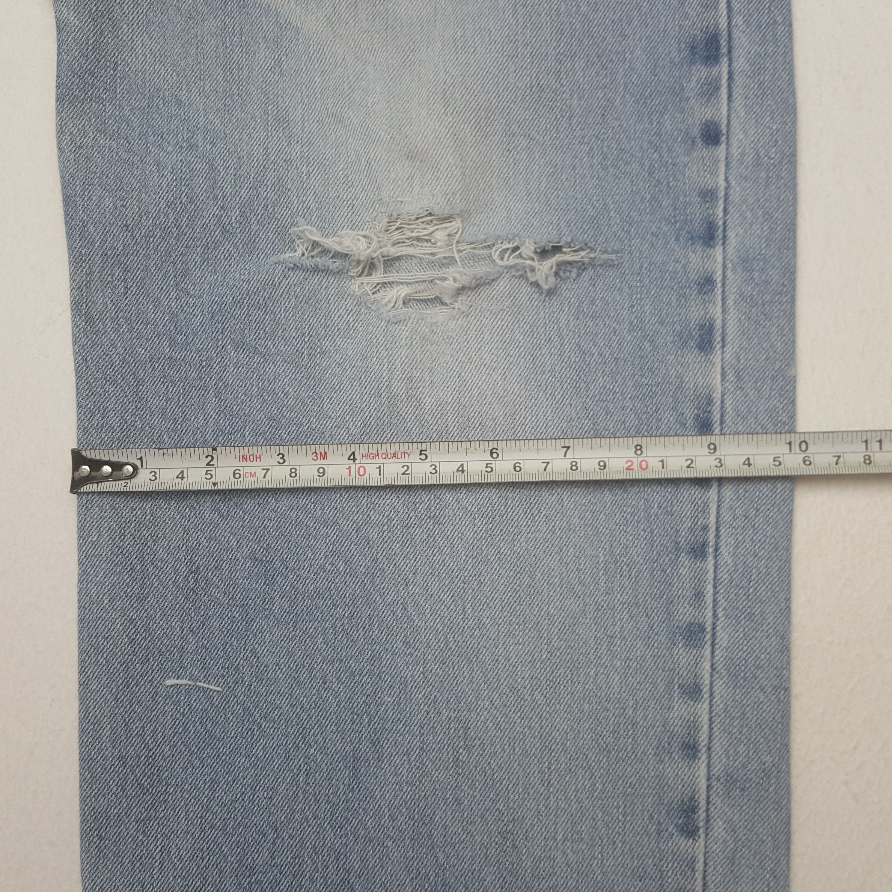 Levi's × Vintage Vintage Levi's 550 American Distressed Denim Jeans Size US 35 - 12 Thumbnail