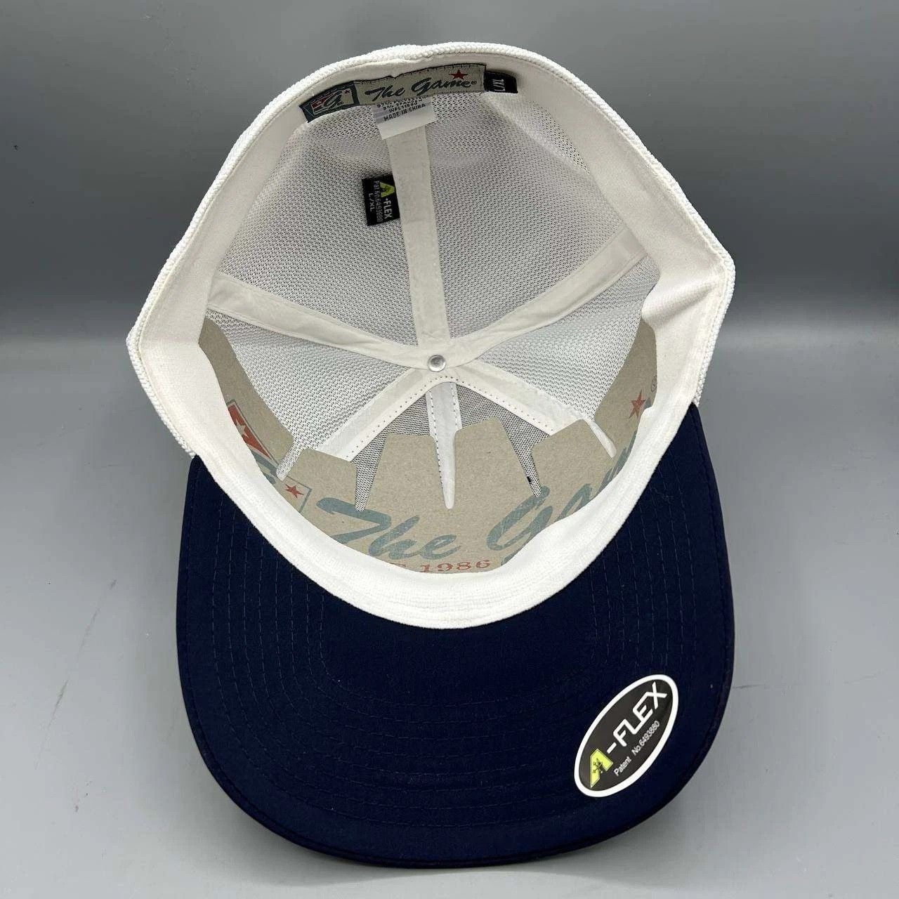 The Game Georgetown Hoyas Trucker Hat Men L-XL NCAA Stretch Fitted Size ONE SIZE - 2 Thumbnail
