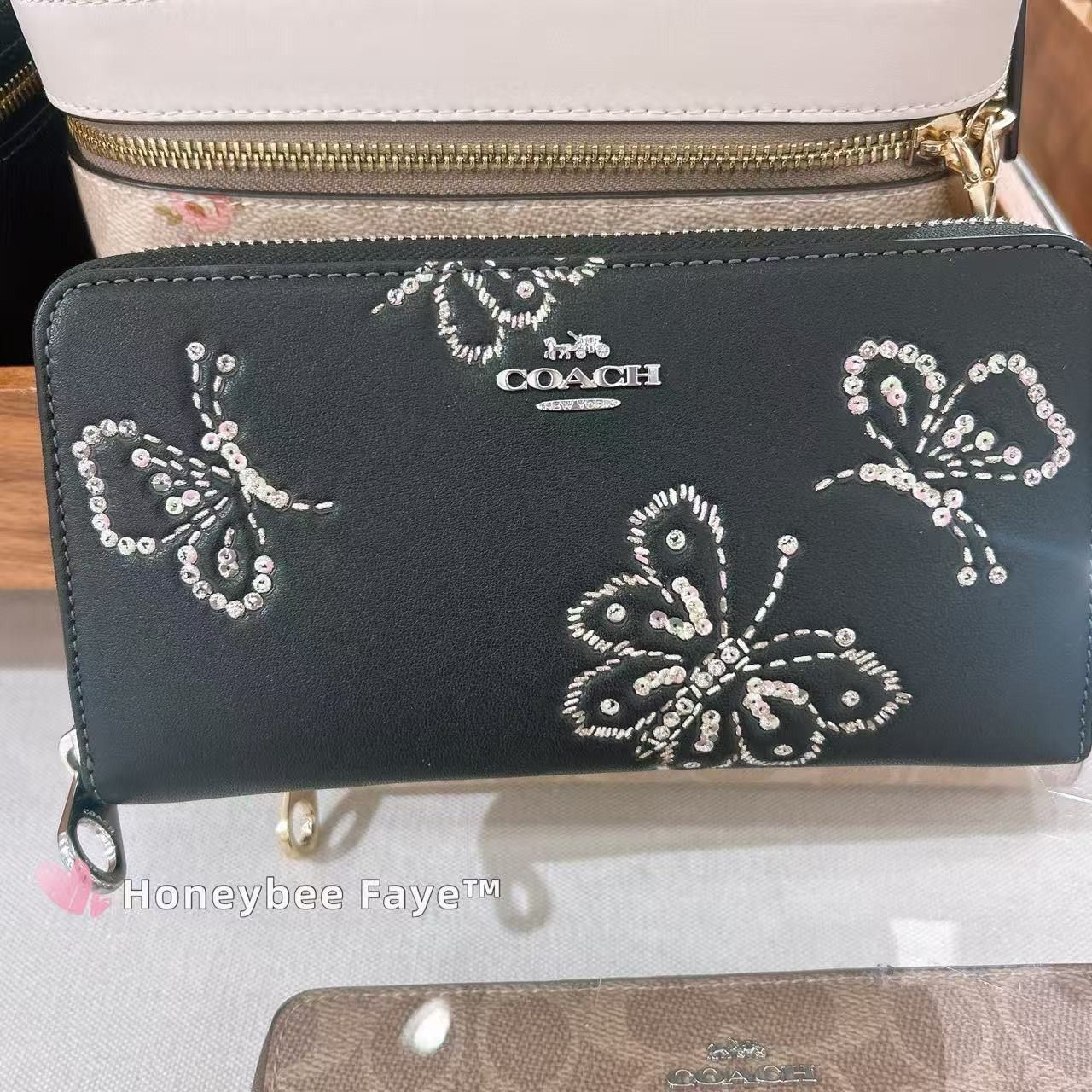 Coach Long Zip Around Wallet With Butterfly Print CCL39 Size ONE SIZE - 1 Thumbnail