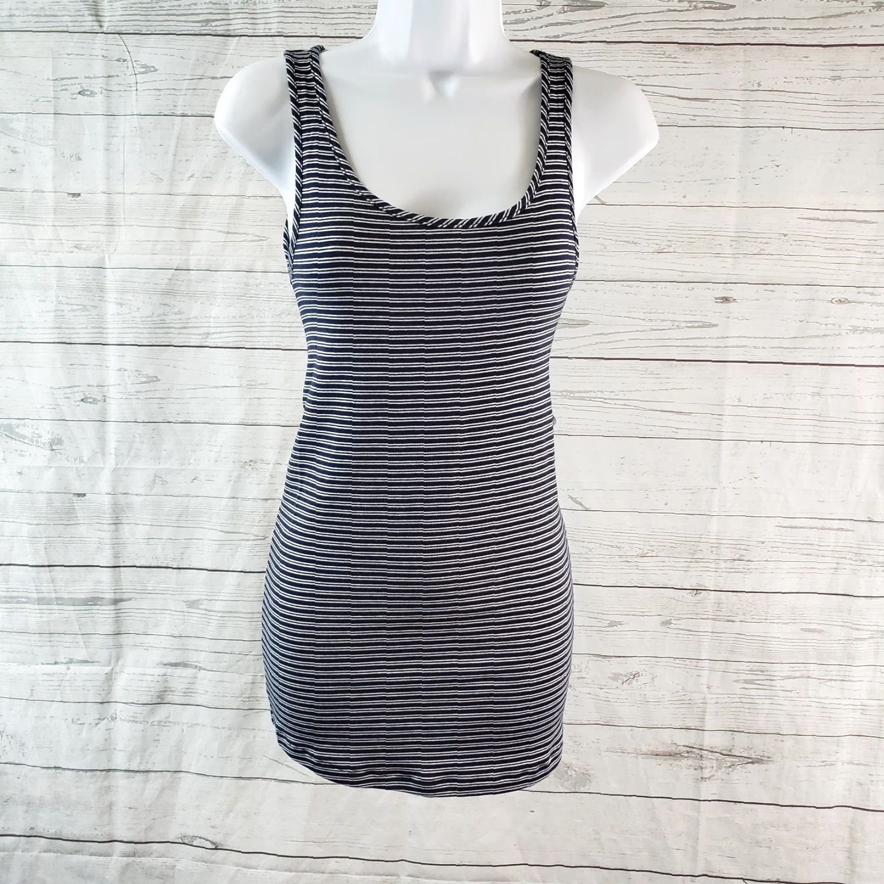 Vintage Isabel Maternity Womens Tank Top Sz Small Blue White Striped Scoop Neck Shirt Size S / US 4 / IT 40 - 2 Thumbnail