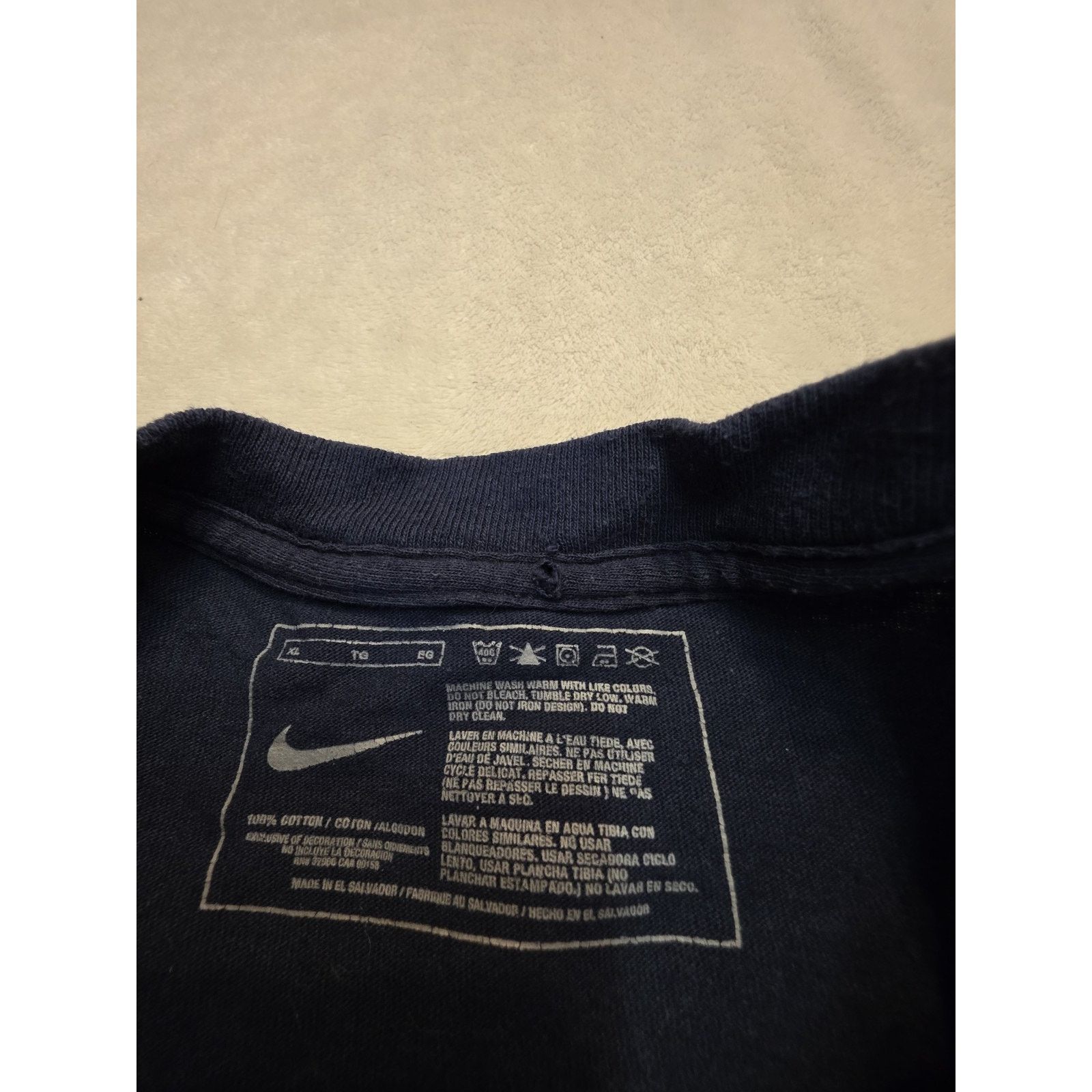 Nike Nike Men's Size Xl Short Sleeve Navy Blue Graphic T-Shirt Size US XL / EU 56 / 4 - 6 Thumbnail