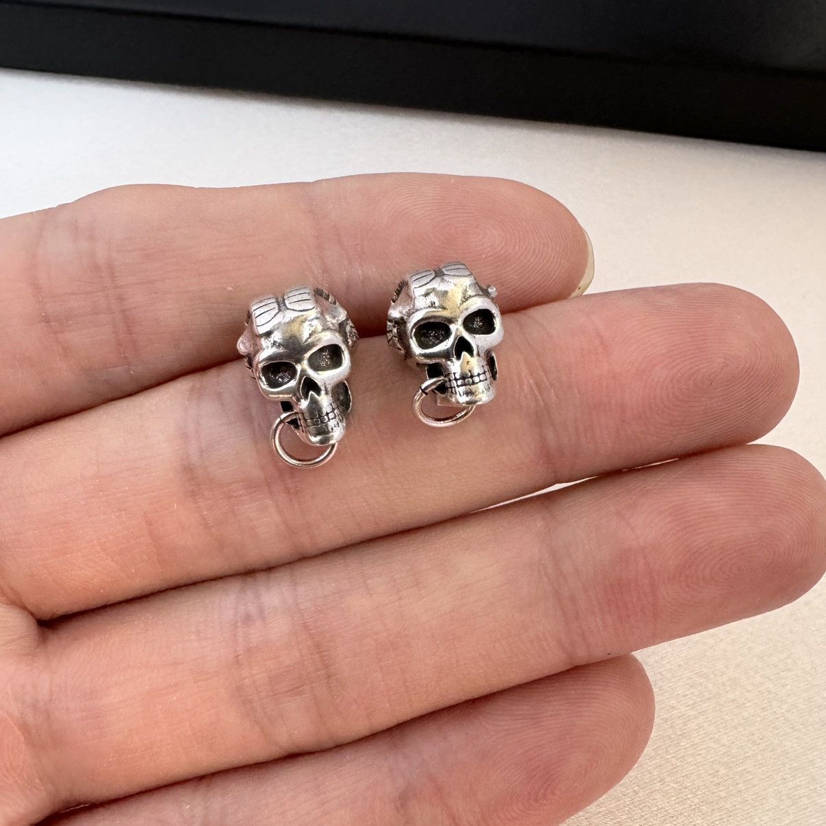 Other Sheep Skull Stud Earrings for Men Women,Hip Hop Unisex Style Size ONE SIZE - 5 Thumbnail
