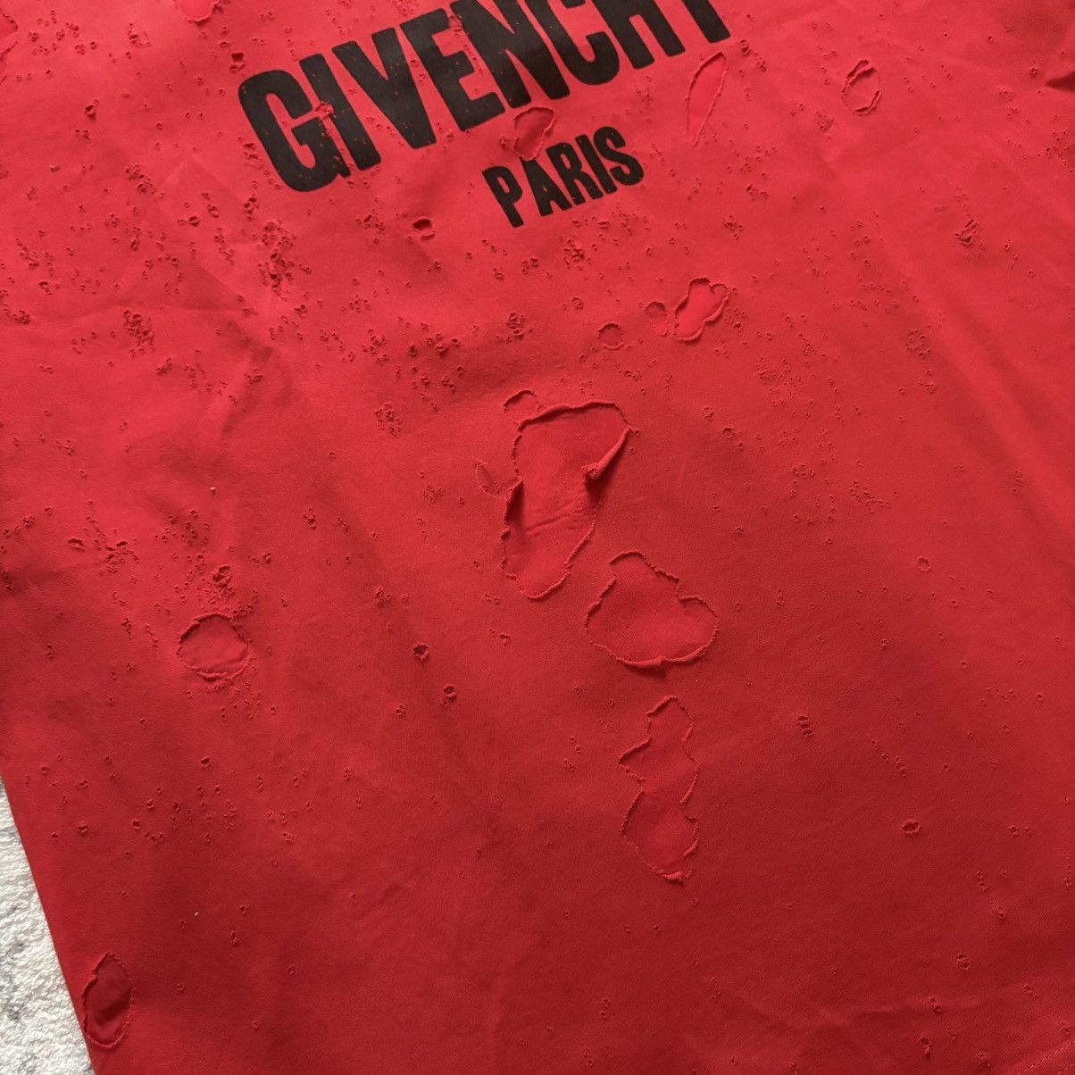 Givenchy Givenchy Bullet Hole Destroyed Distressed T-Shirt Red Size US L / EU 52-54 / 3 - 3 Thumbnail