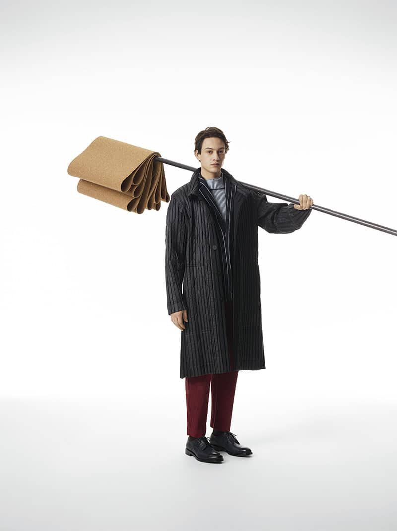 Homme Plisse Issey Miyake Wuilted Coat Issey Miyake Homme Plisse FW2016 Size US S / EU 44-46 / 1 - 2 Thumbnail