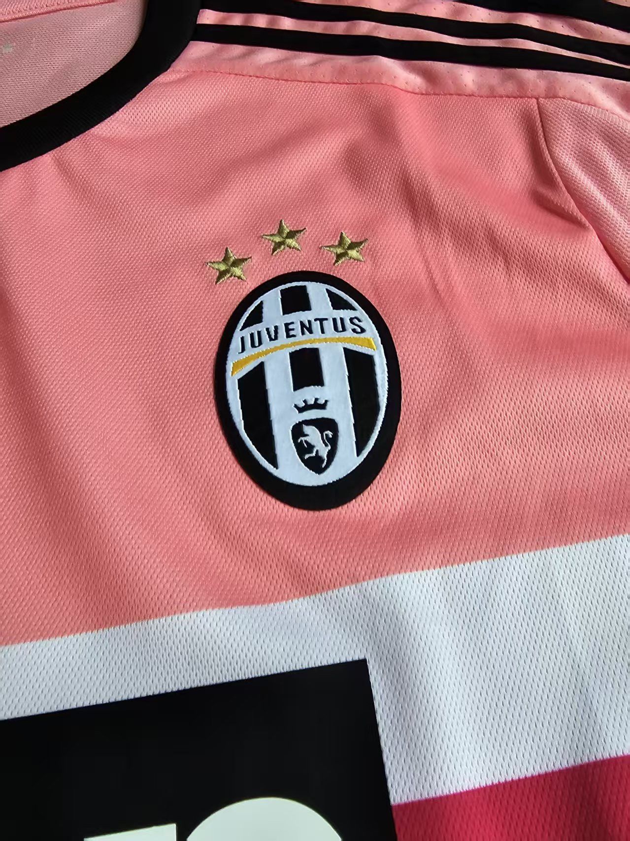 Other Juventus Jersey Away 2014 15 Season Size US L / EU 52-54 / 3 - 3 Thumbnail