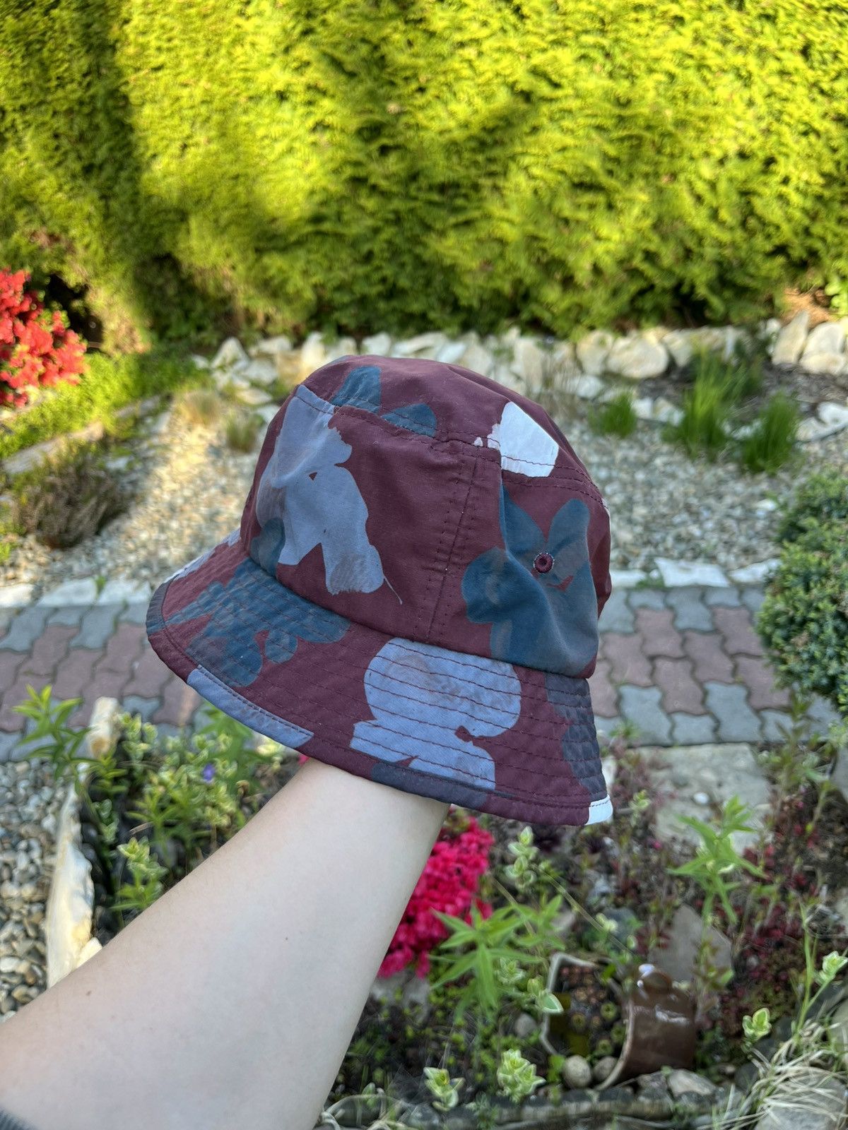 Designer × Wood Wood Wood Wood patterned bucket hat camo burgundy grey black Size ONE SIZE - 3 Thumbnail