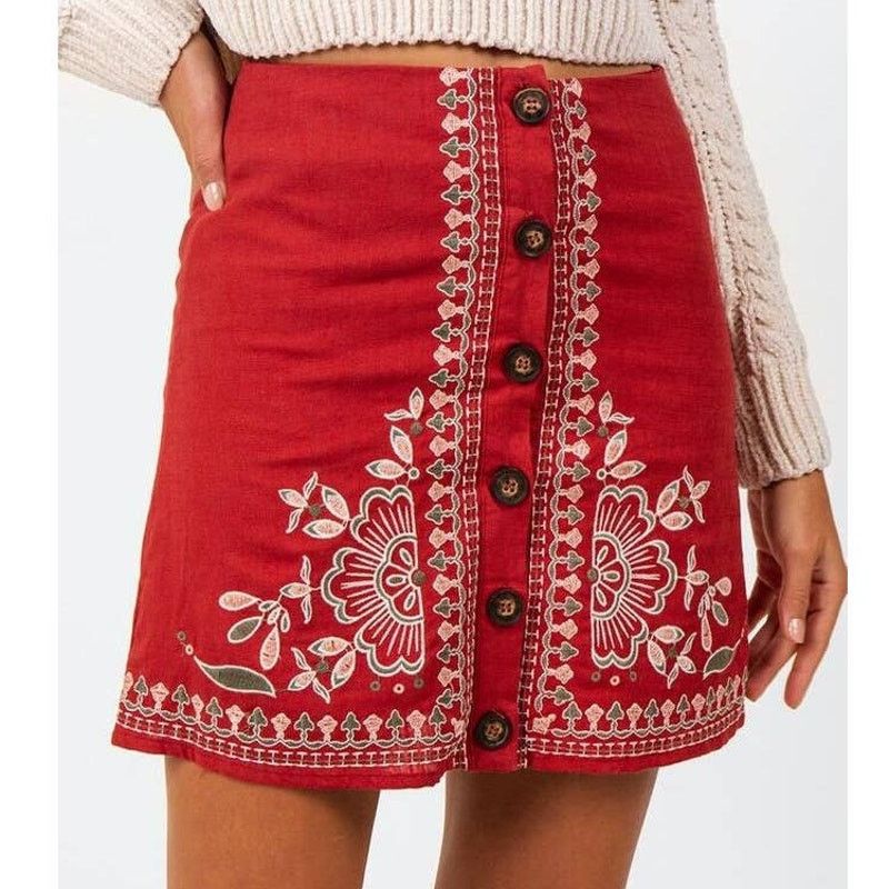 Other FRANCESCA'S Buttoned Embroidered Mini Skirt Lined L Floral Size 33" - 1 Thumbnail