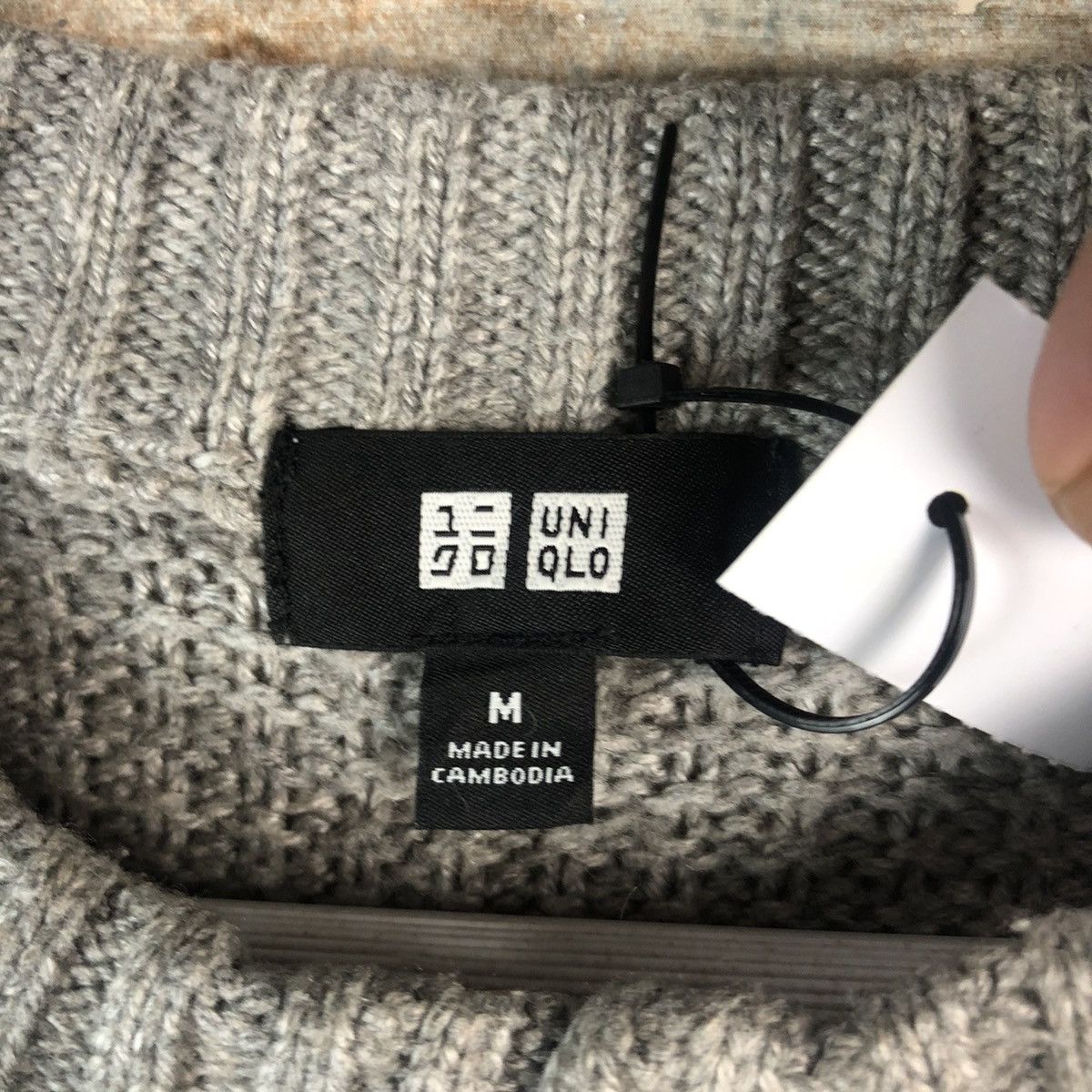 Homespun Knitwear × Uniqlo Uniqlo japan Grey cable Knitwear #A2014 Size US M / EU 48-50 / 2 - 10 Thumbnail