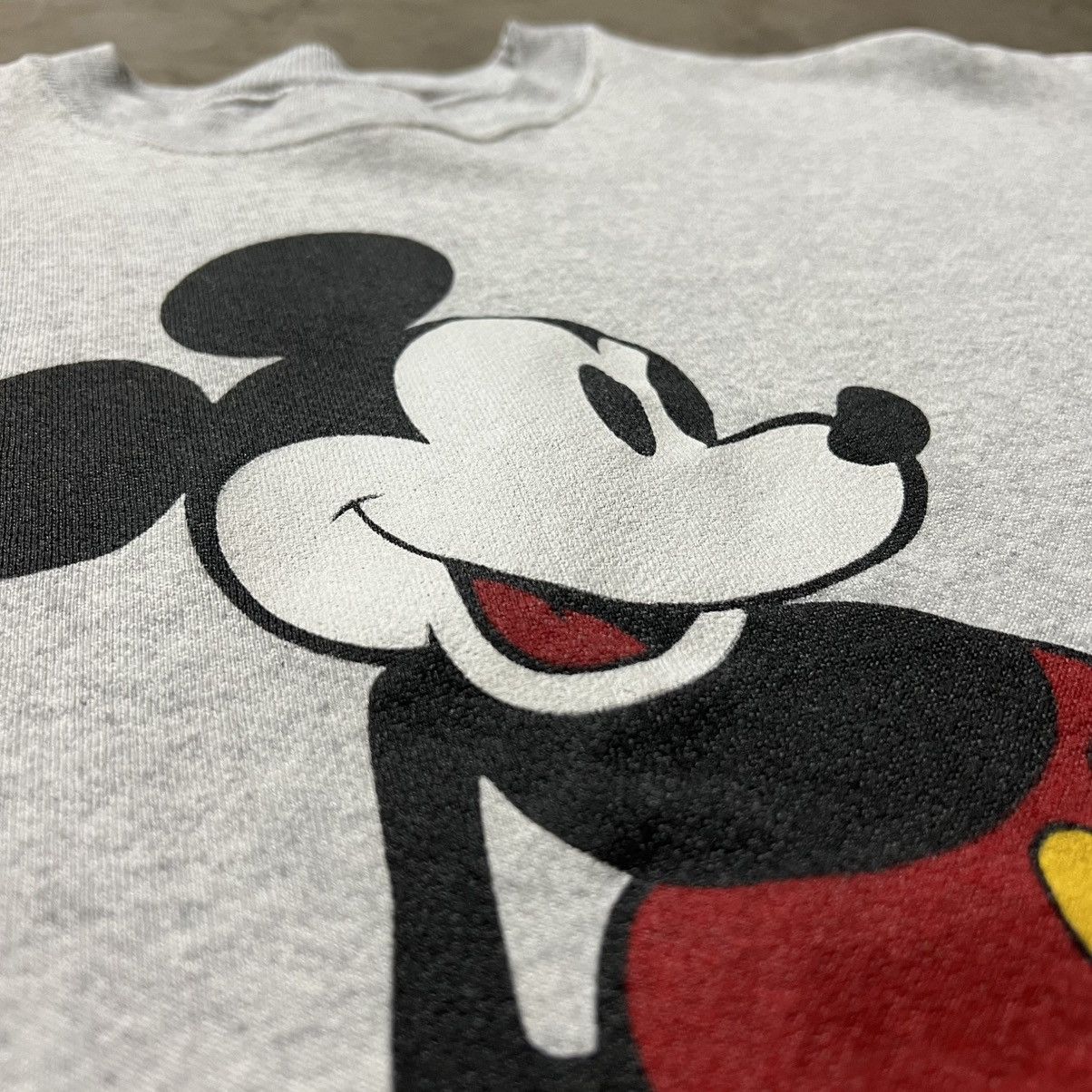 Disney × Mickey Mouse × Vintage Vintage 90’s Disneyland Mickey Mouse 🇺🇸 Crewneck Sweater Size US XL / EU 56 / 4 - 4 Thumbnail