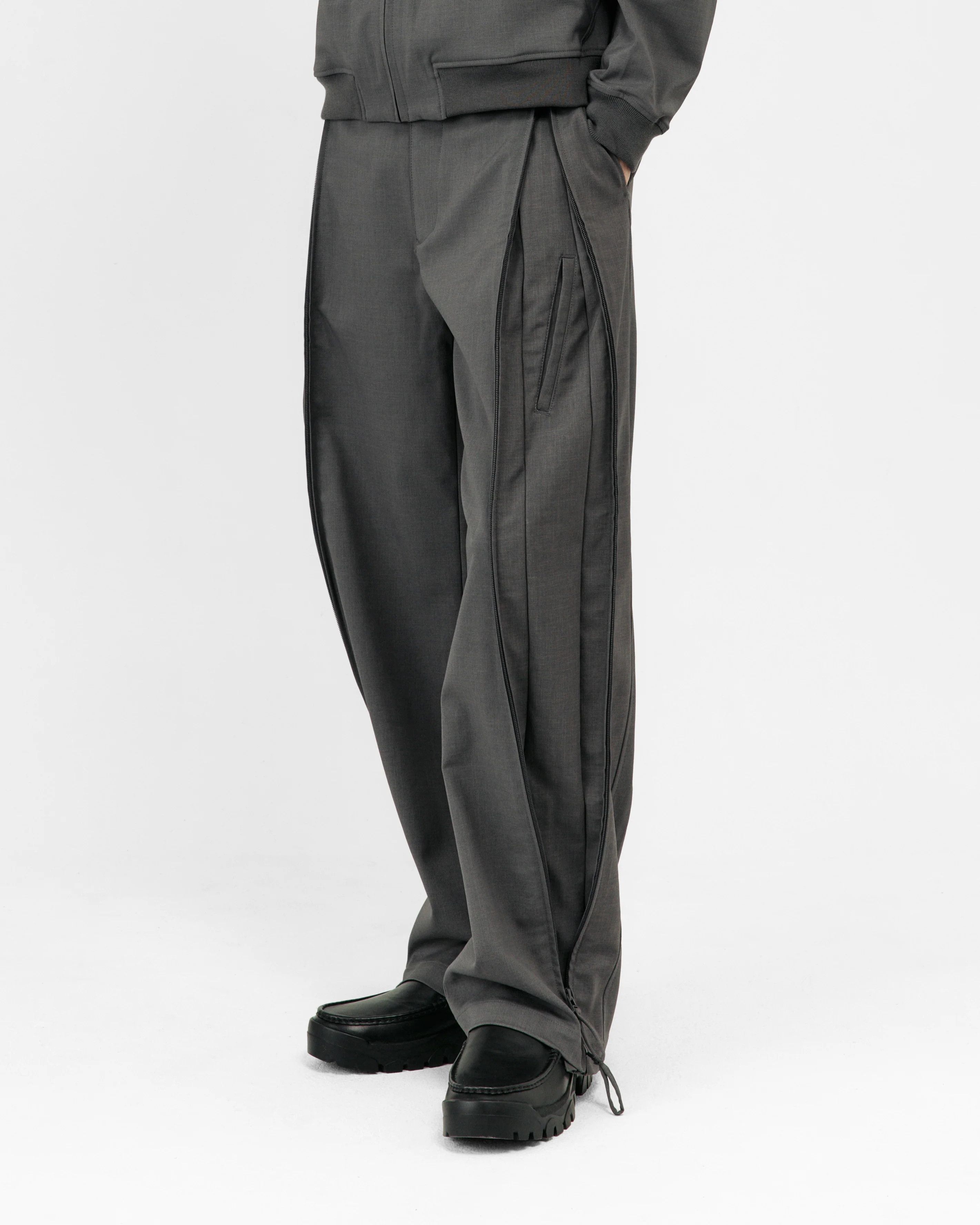 No Maintenance No Maintenance High Twist Full Zip Flight Pants Size US 34 / EU 50 - 6 Thumbnail