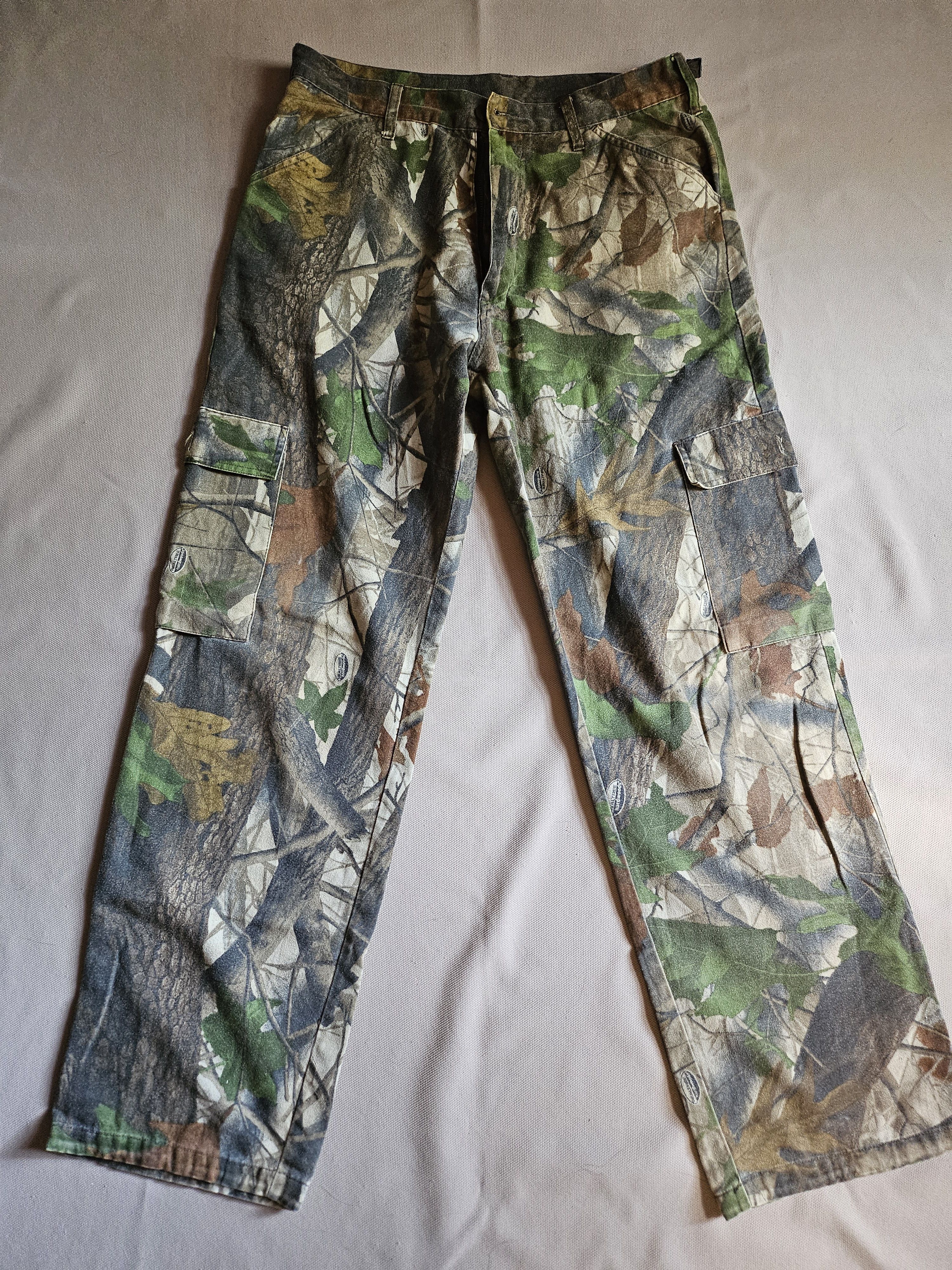 Vintage Vintage Camo Cargo Pants Size US 34 / EU 50 - 1 Thumbnail