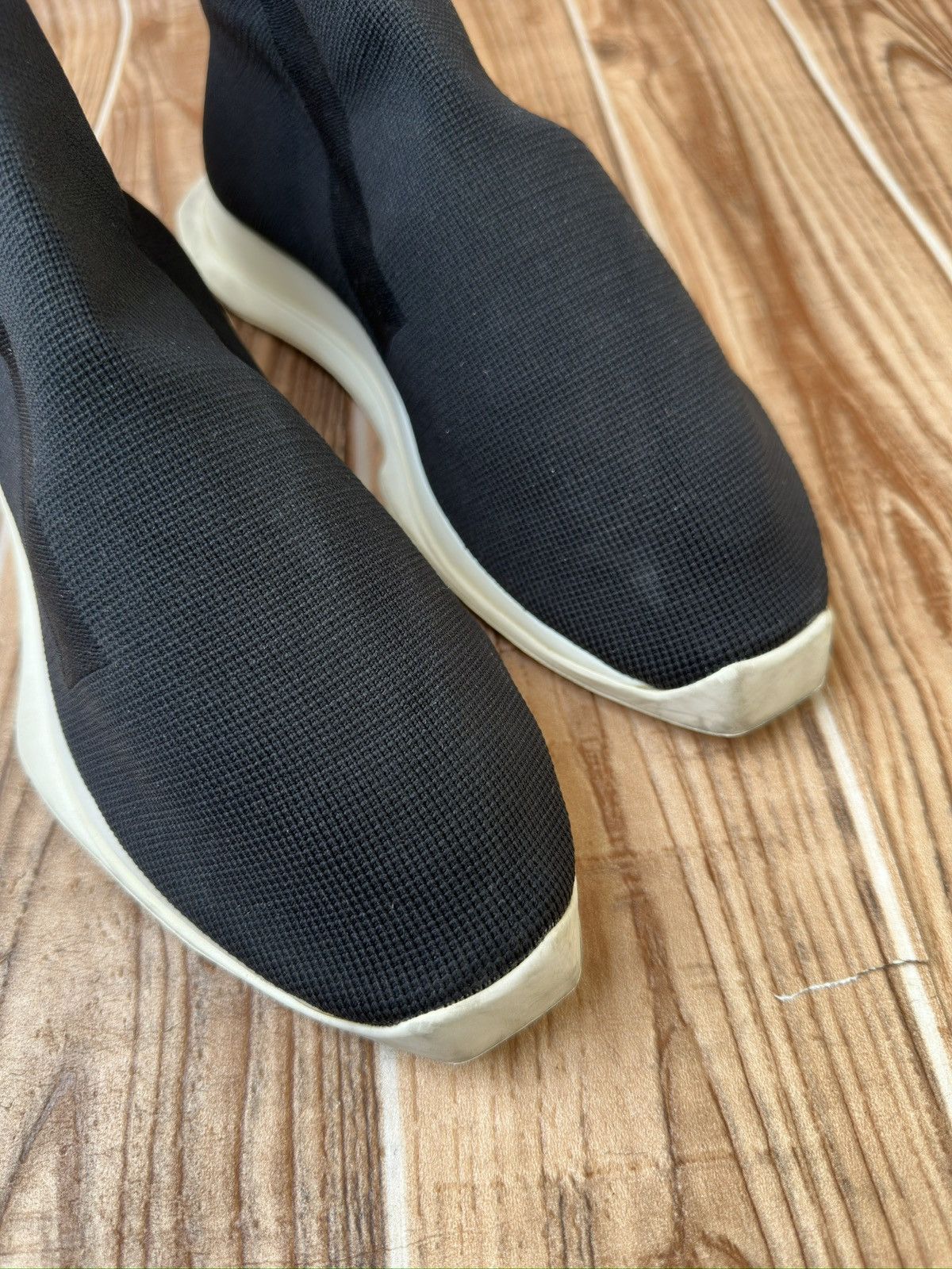 Rick Owens Drkshdw Rick Owens Drkshdw Runners Stretch Sock Size US 8 / IT 38 - 7 Thumbnail