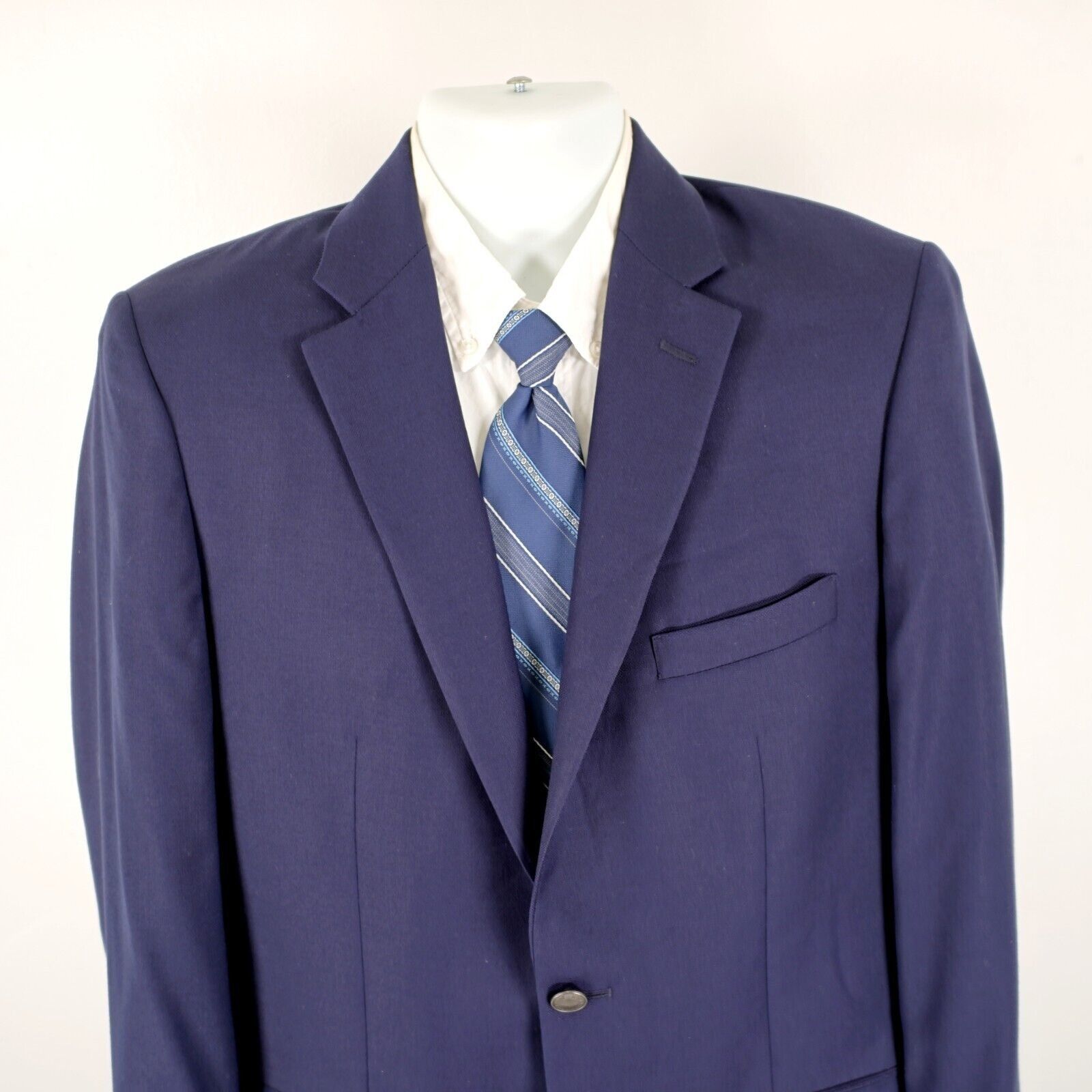 Jos. A. Bank Jos A Bank Traveler's Tailored Fit Wool 2 Button Blue Blazer Size 40R - 1 Thumbnail