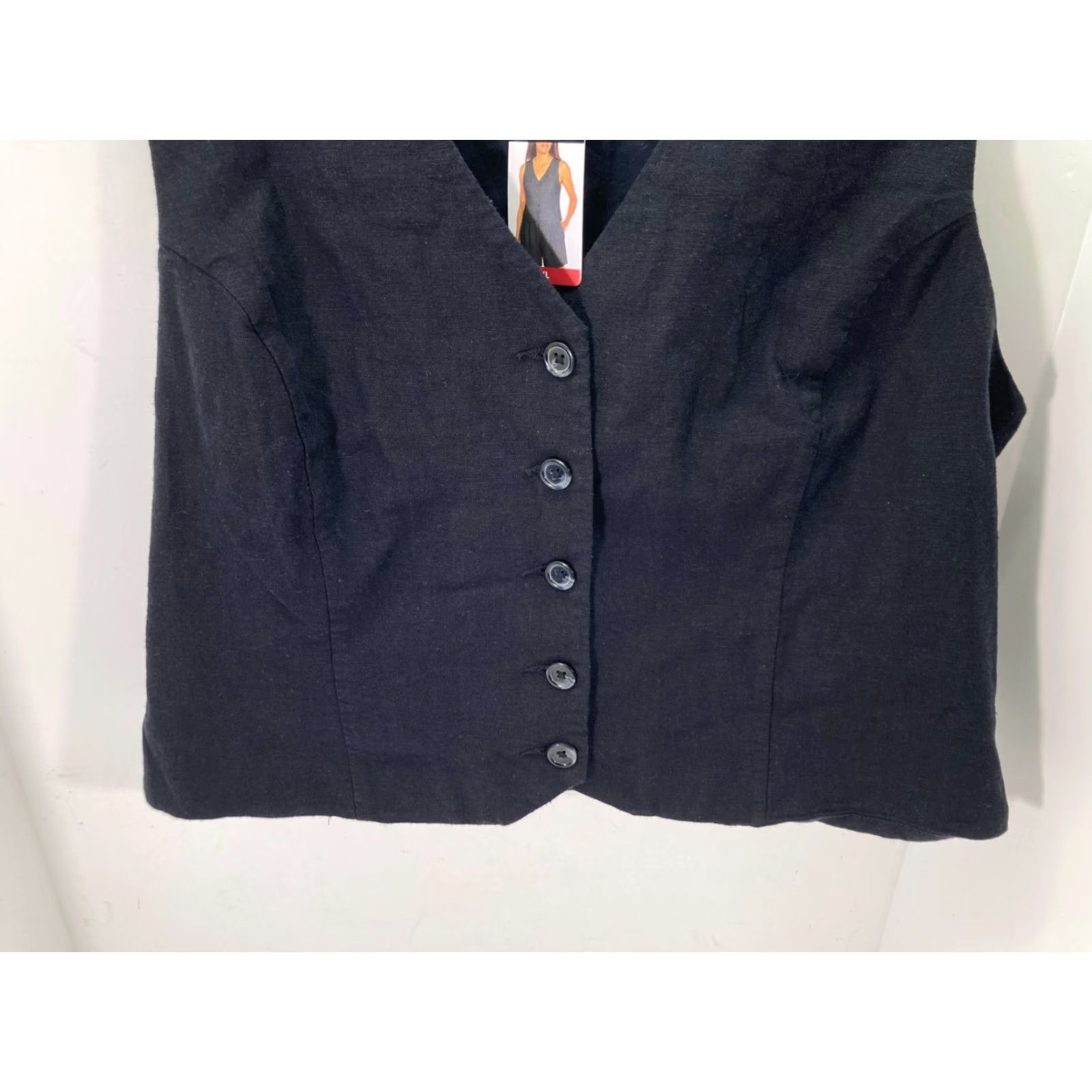 Express Express Linen Vest Womens XL Black Button Front V-Neck Classic Look NWT Vest Linen Express Black XL V-Neck Button Front Womens NWT Size XL / US 12-14 / IT 48-50 - 4 Thumbnail