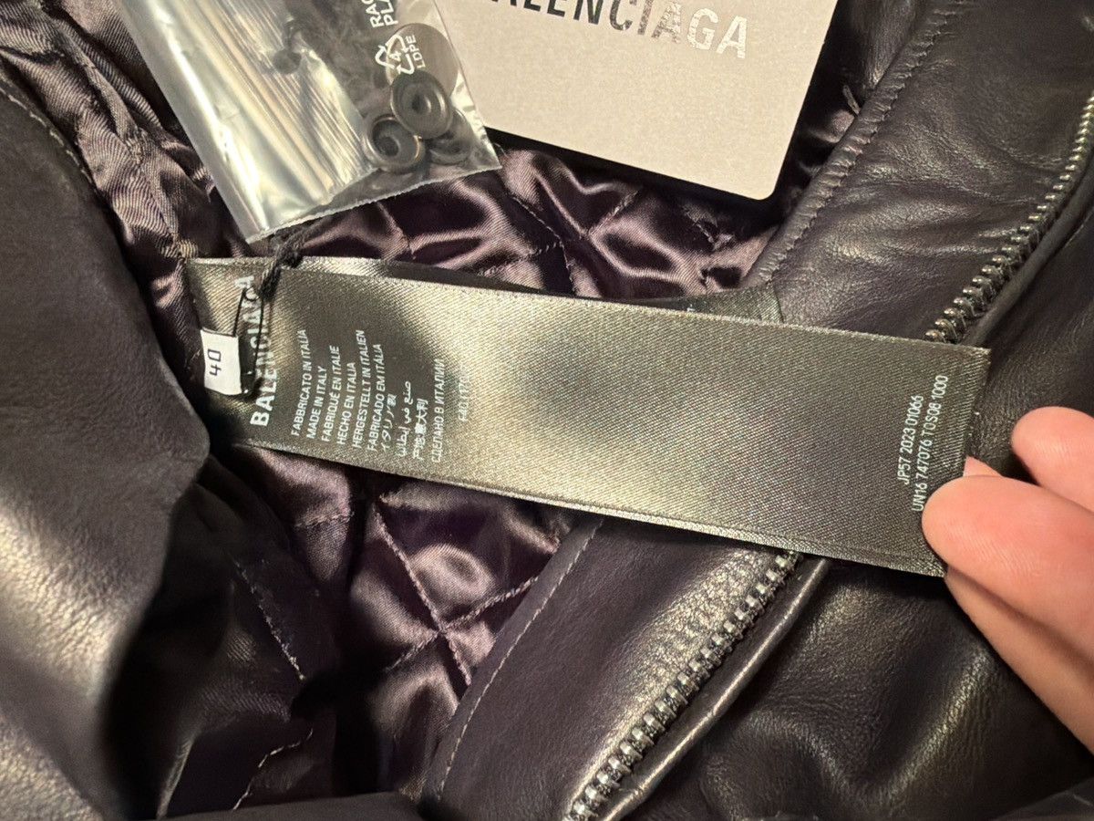 Balenciaga Balenciaga Moto Racer Jacket Black Leather w Stripes Sz 40 Size M / US 6-8 / IT 42-44 - 24 Thumbnail