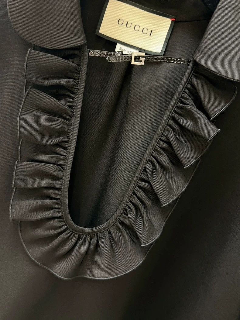 Gucci Gucci Black lotus leaf collar long-sleeved dress Size S / US 4 / IT 40 - 6 Thumbnail
