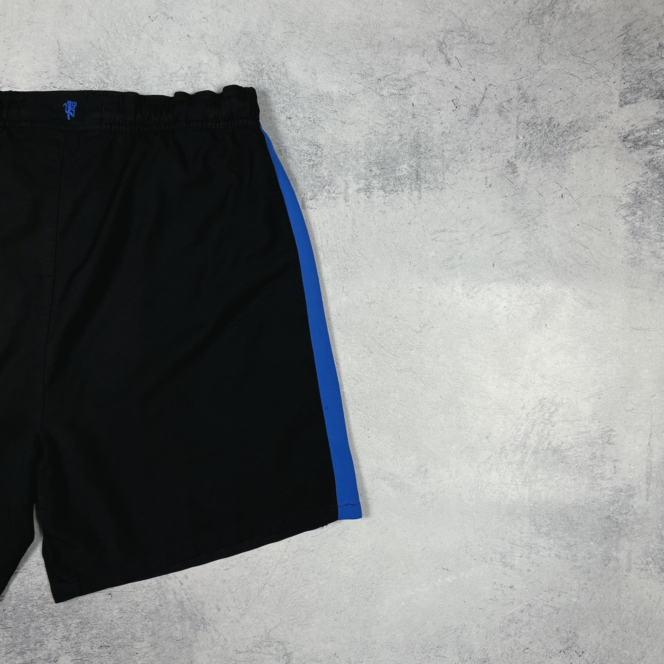 Nike Nike Manchester United Away Soccer Shorts 2009/2010 Size US 32 / EU 48 - 16 Thumbnail