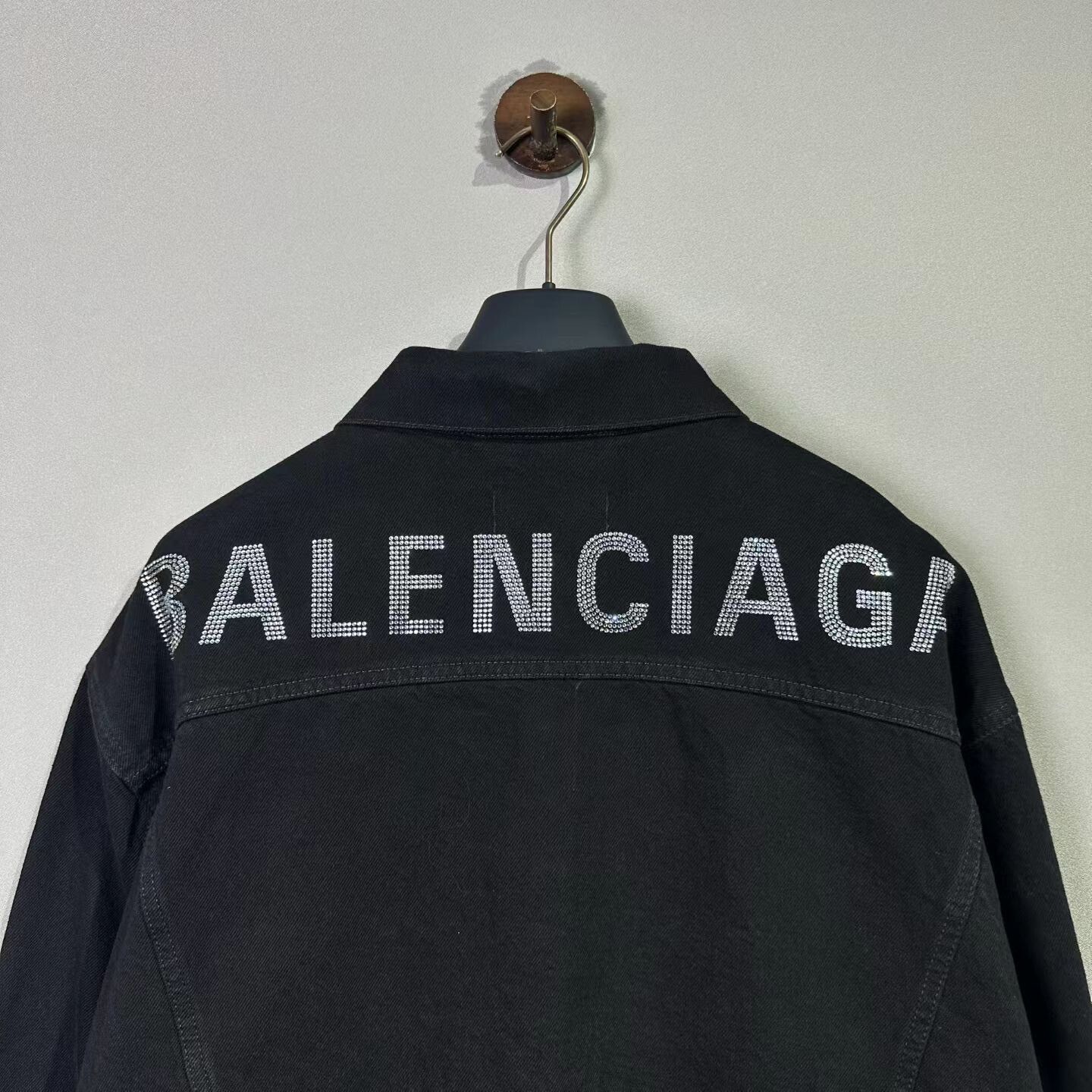 Balenciaga balenciaga rhinestone denim jacket size 36 Size US S / EU 44-46 / 1 - 2 Thumbnail