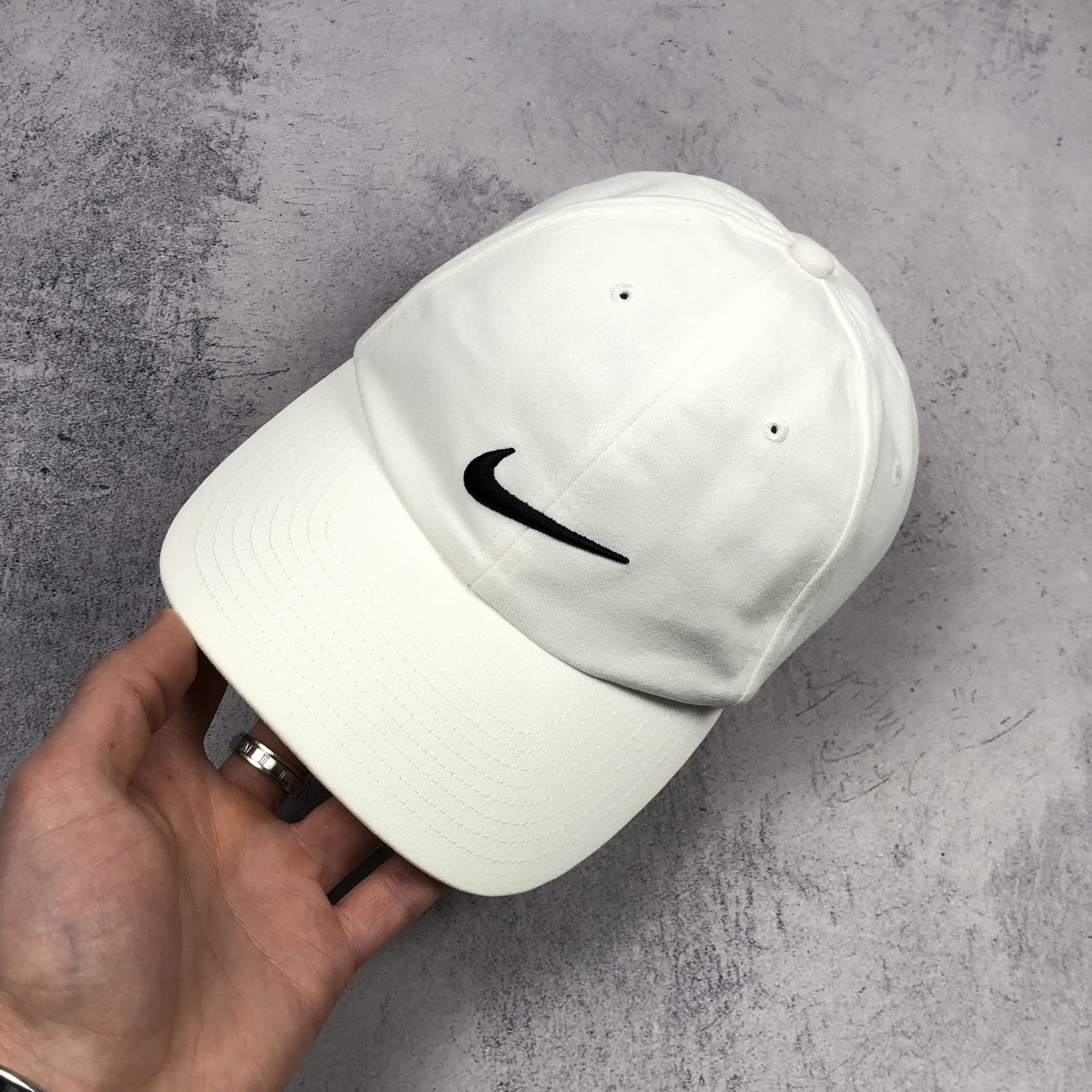 Nike Nike Y2K Swoosh Vintage Cap Size ONE SIZE - 3 Thumbnail
