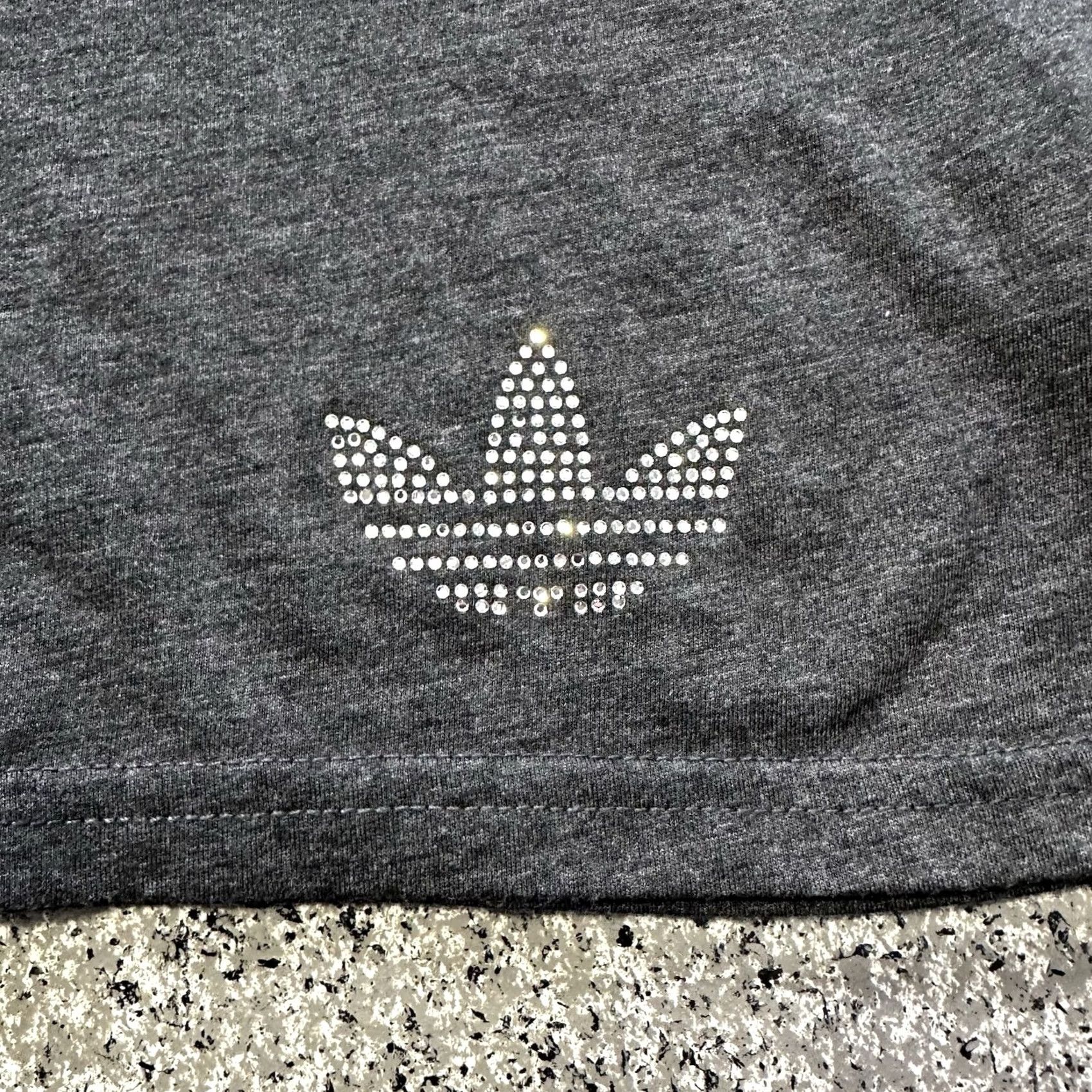 Adidas Adidas Originals Bowling Green Falcons T Shirt Womens M Bling Dazzled Logo Shirt Womens M Gray Adidas T-Shirt 90s Style Size M / US 6-8 / IT 42-44 - 2 Thumbnail