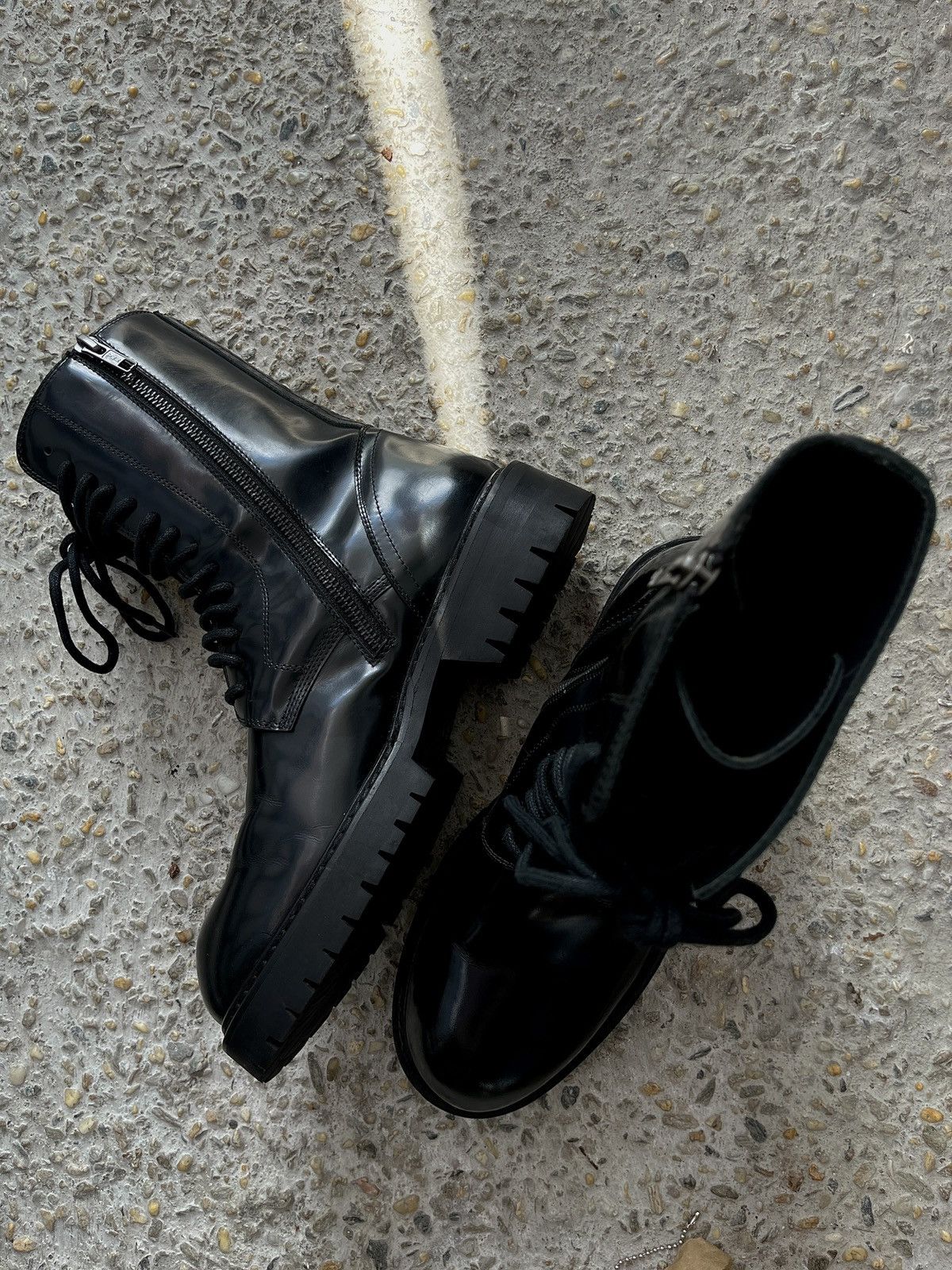 Ann Demeulemeester Alec Patent Leather Combat Boots Size US 8 / IT 38 - 4 Thumbnail