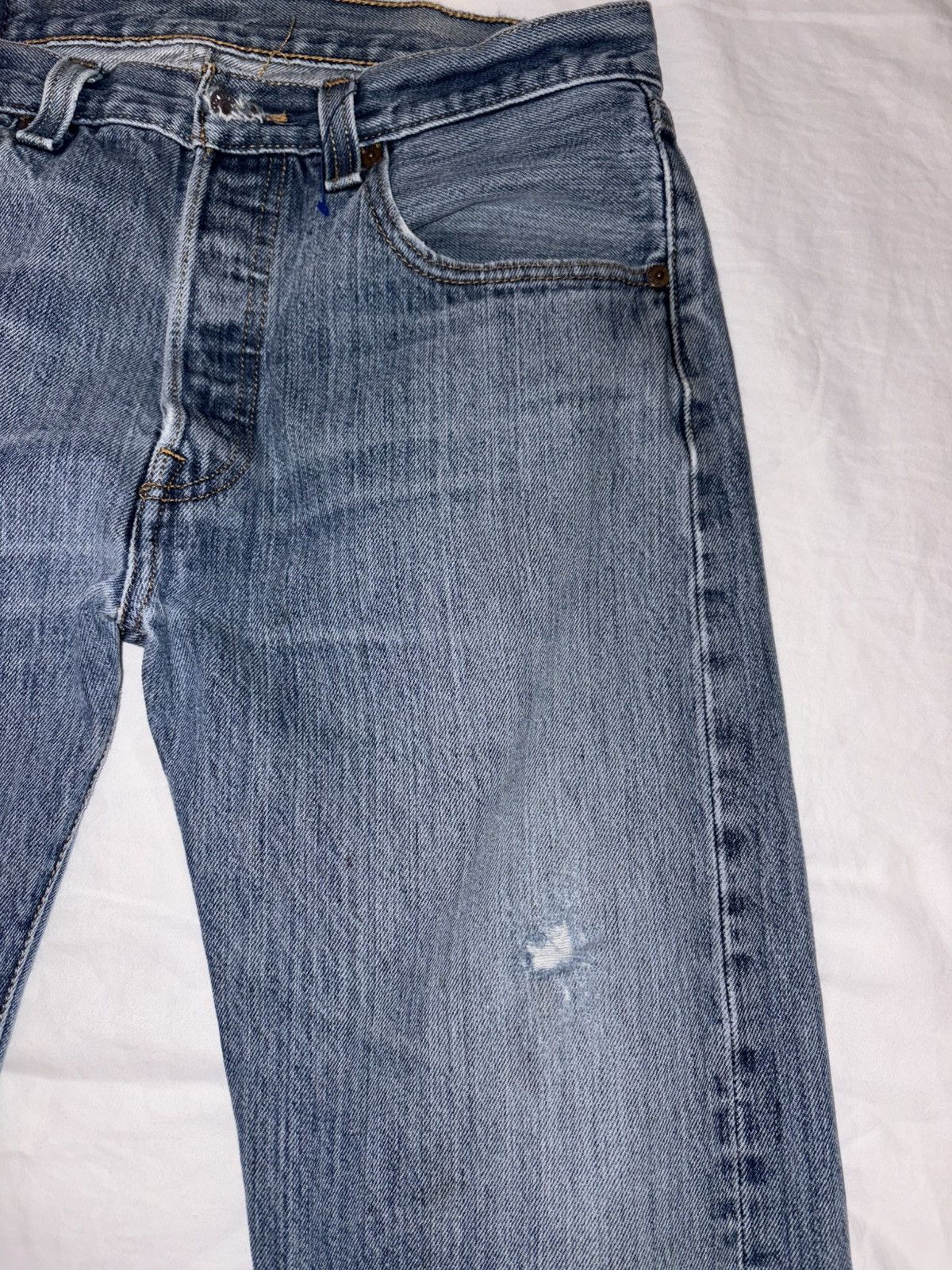 Levi's Vintage Clothing Levi’s 501 red tab blue jeans denim w32 L32 distressed Size US 32 / EU 48 - 2 Thumbnail