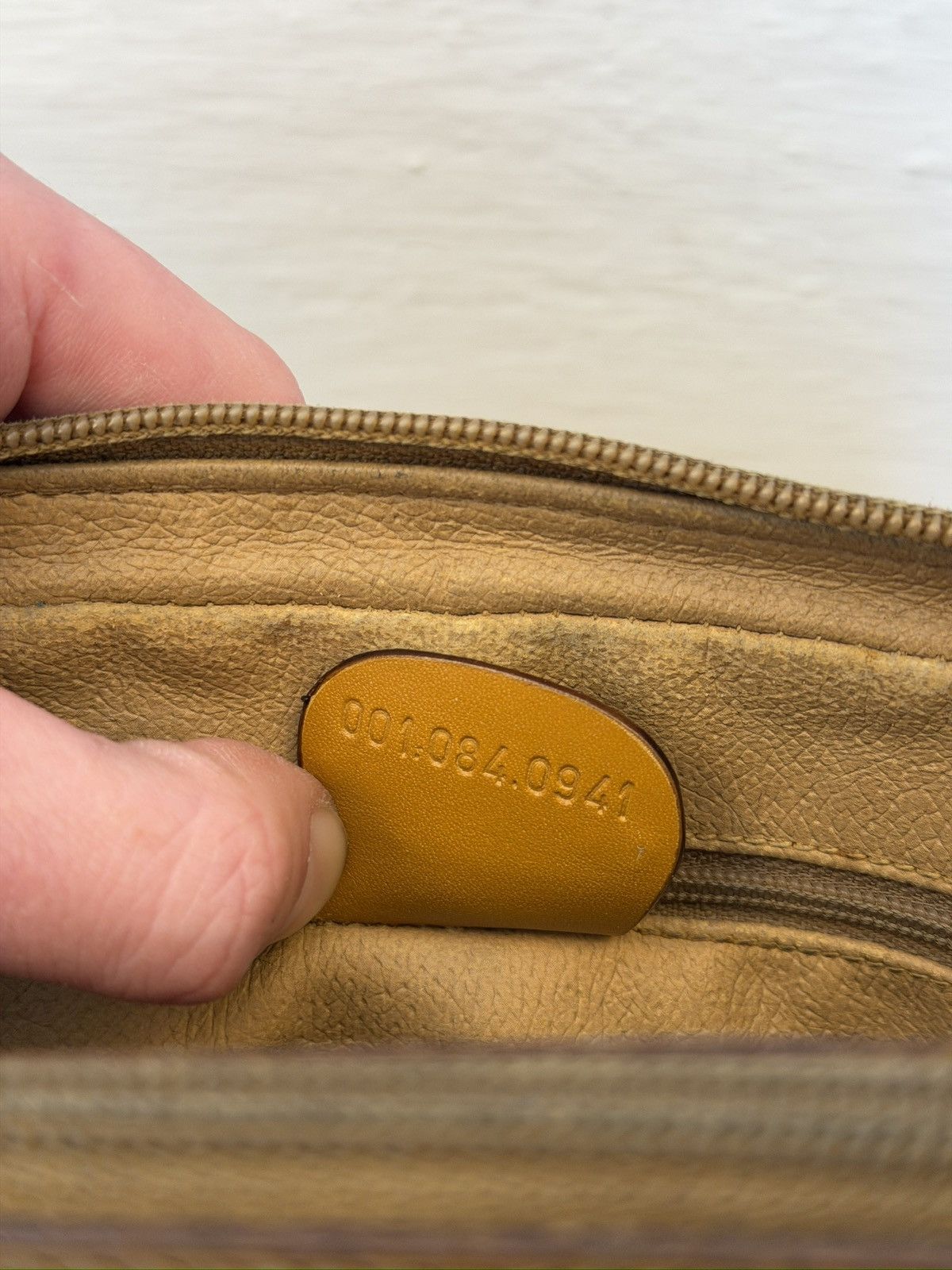 Gucci Vintage Rare 80s Gucci Micro GG Messenger Bag Unisex Size ONE SIZE - 13 Thumbnail