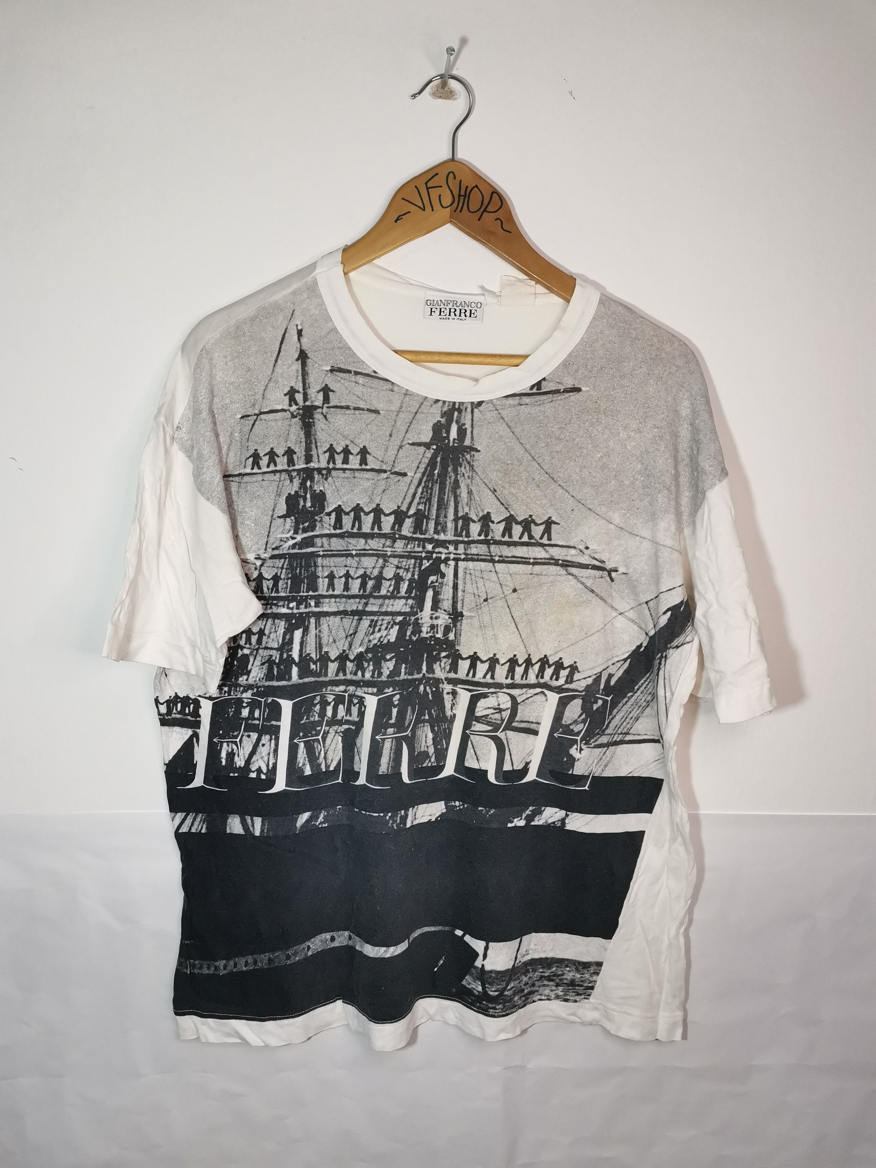 Gianfranco Ferre Vintage Gianfranco Ferre Ship Tshirt Size US L / EU 52-54 / 3 - 1 Thumbnail