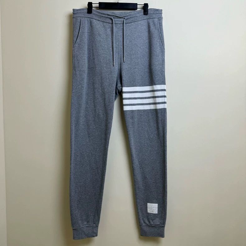 Thom Browne Thom Browne Size 4 Four-striped sweatpants 2505-Nextarrow Size US 38 / EU 54 - 1 Thumbnail