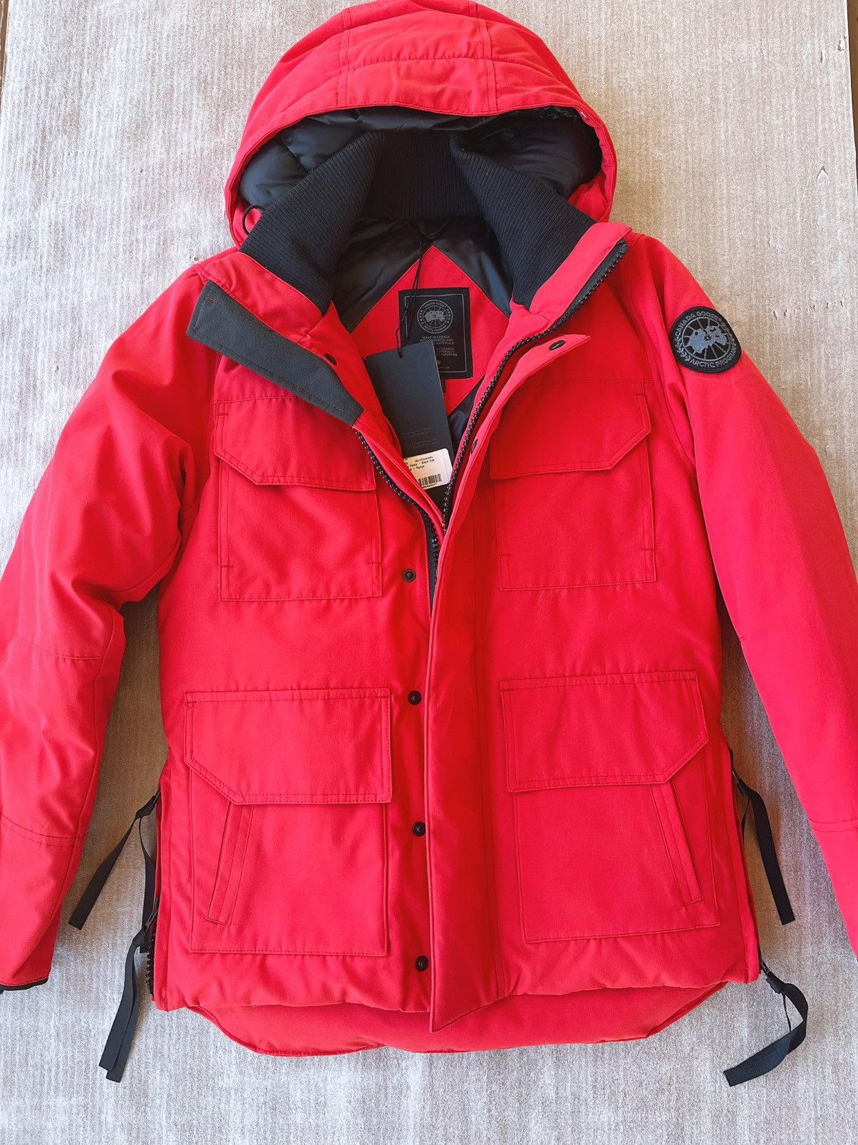 Canada Goose New Canada Goose goose down coat Size US M / EU 48-50 / 2 - 1 Thumbnail