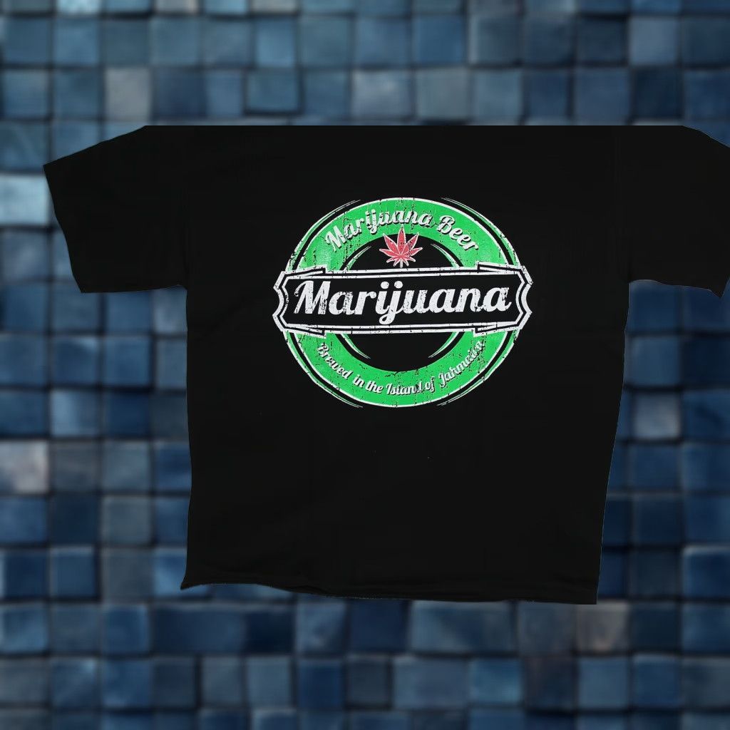 Vintage VINTAGE Marijuana Beer T-Shirt Men L Black Funny Jamaica 100% Cotton Graphic Tee Size US L / EU 52-54 / 3 - 1 Thumbnail