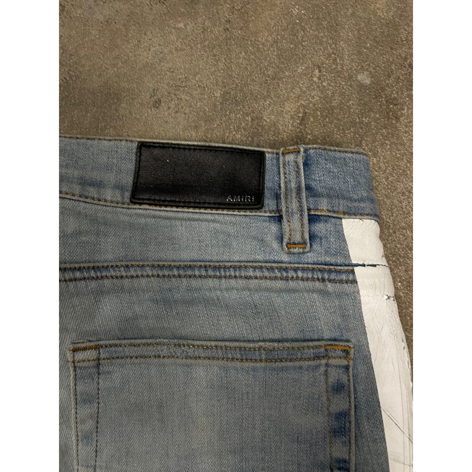 Amiri Amiri Jeans Light Wash White Stripe 33 Used Size US 33 - 4 Thumbnail