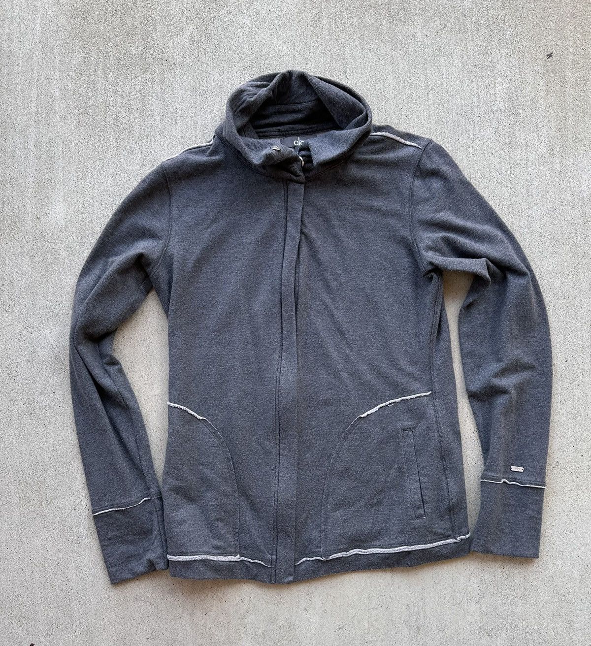 Alo Ali Yoga Zip Up Sweatshirt Womens Medium Snap Button Gray Size M / US 6-8 / IT 42-44 - 1 Thumbnail