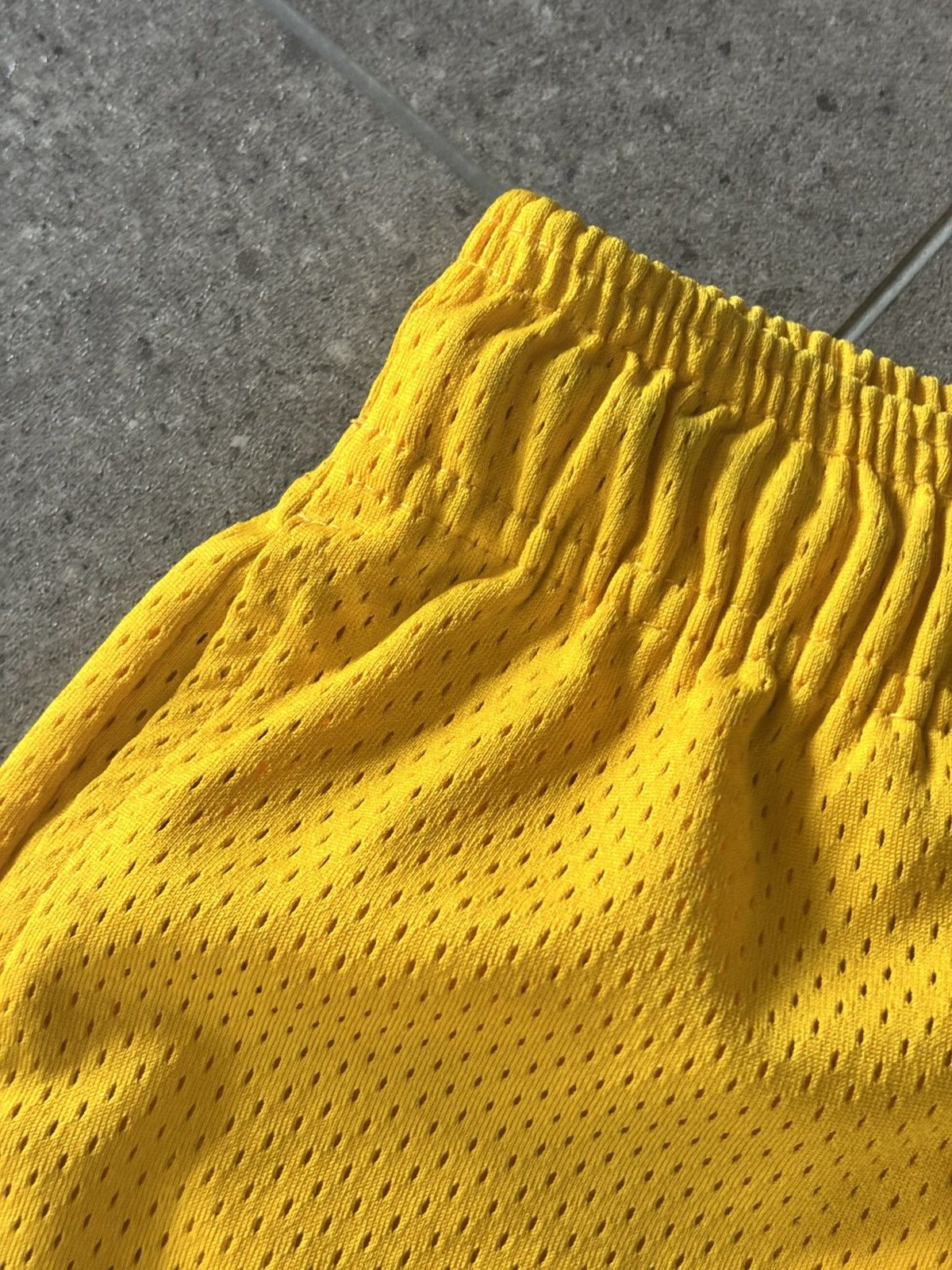 Eric Emanuel × Warren Lotas ERIC EMANUEL X WARREN LOTAS MESH SHORTS SIZE M Size US 38 / EU 54 - 4 Thumbnail