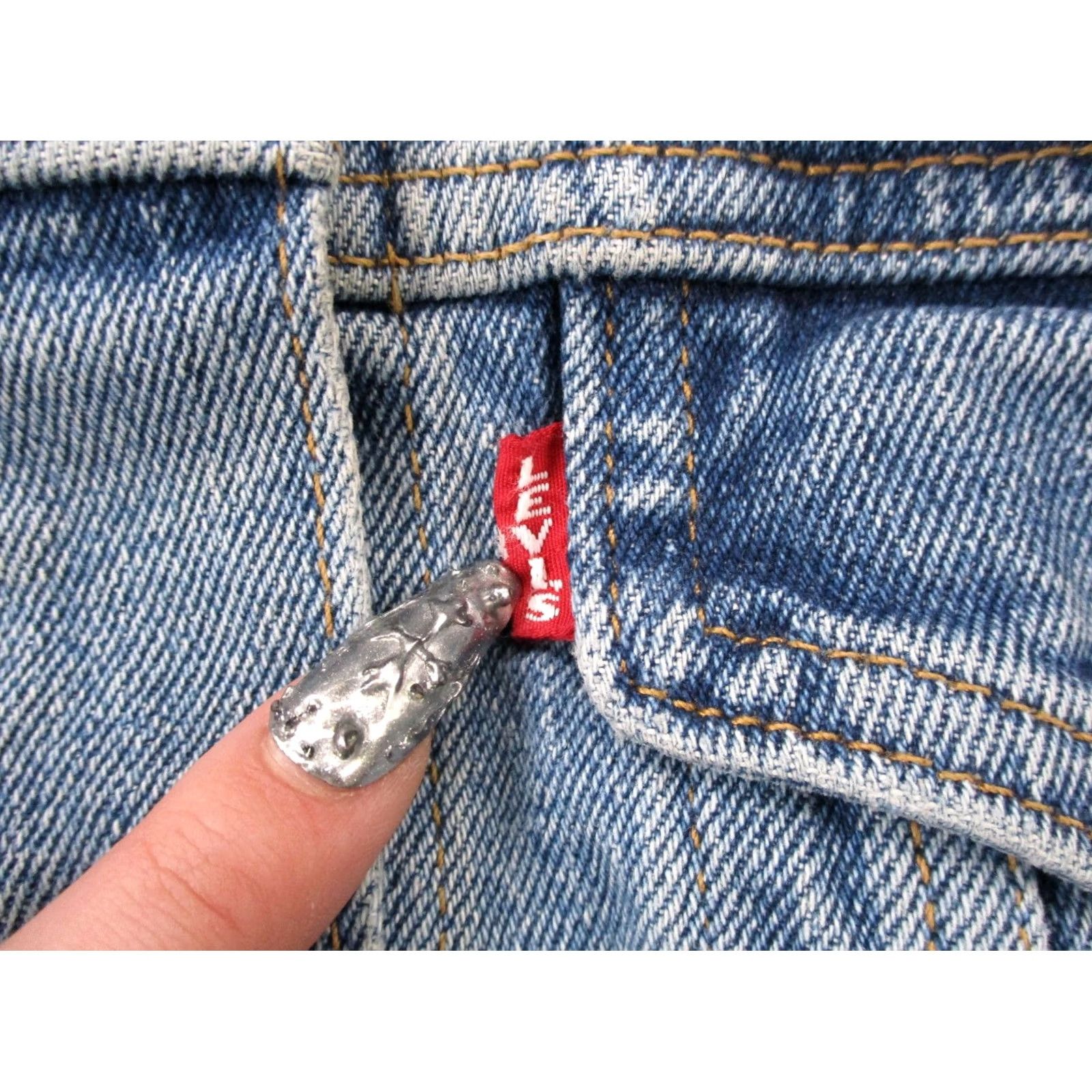 Levi's Levi's Jean Jacket Womens M Blue Denim Trucker Leather? (adjusted) Size 32" / US 10 / IT 46 - 6 Thumbnail