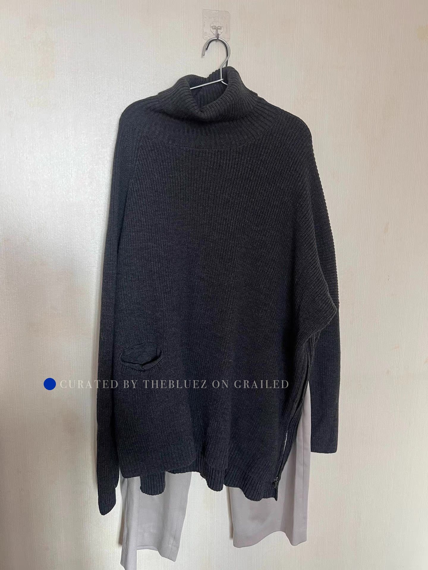 The Viridi-anne Gray Turtleneck Sweater with Side Zip Size US L / EU 52-54 / 3 - 1 Thumbnail