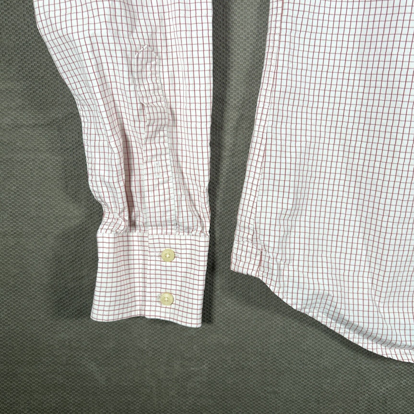 Abercrombie & Fitch Abercrombie & Fitch Muscle Fit Long Sleeve Shirt Red Micro Check Medium Size US M / EU 48-50 / 2 - 4 Thumbnail