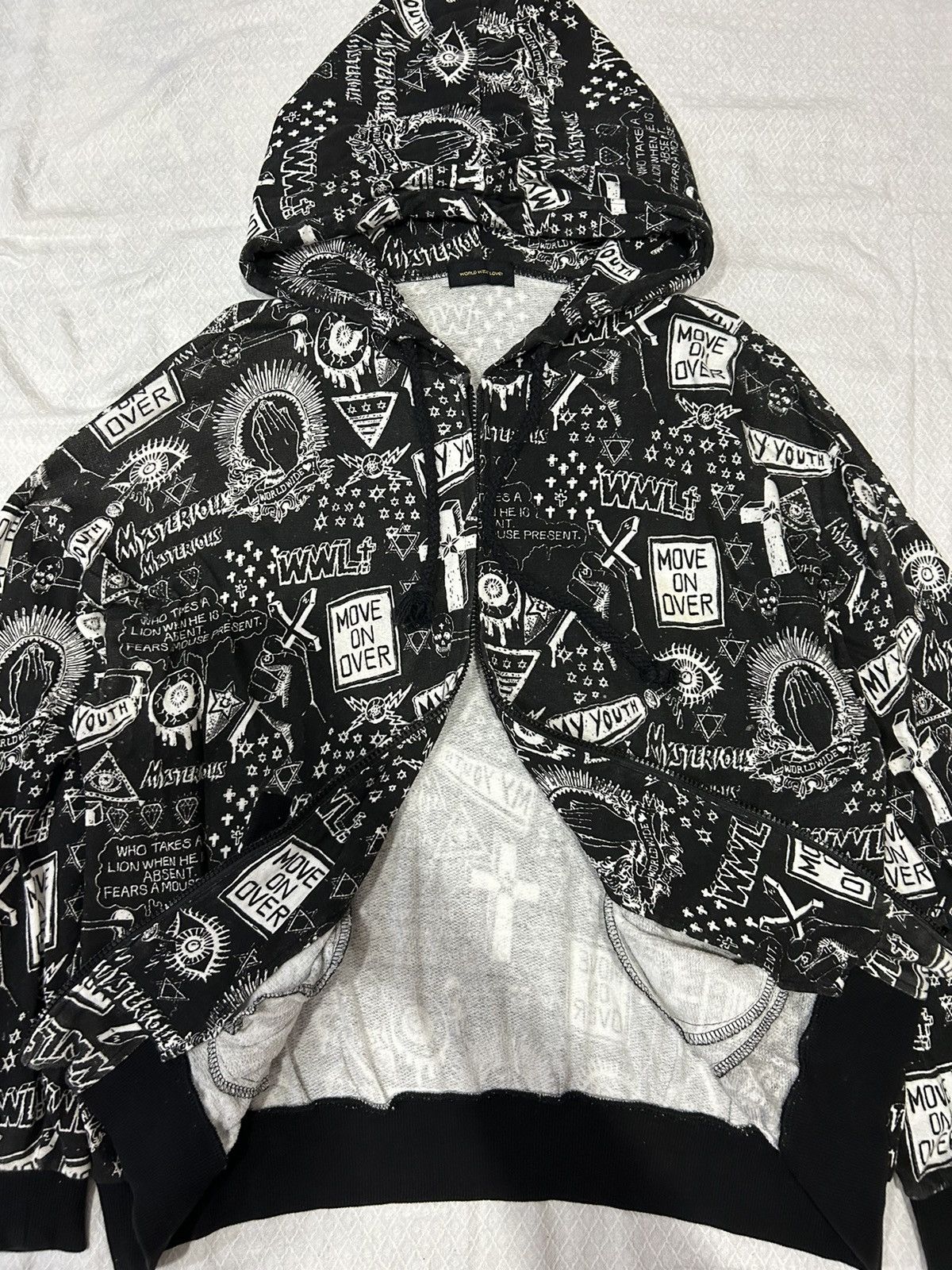 Other World Wide Love Allover Printed Cross Zip Hoodie Size US L / EU 52-54 / 3 - 5 Thumbnail