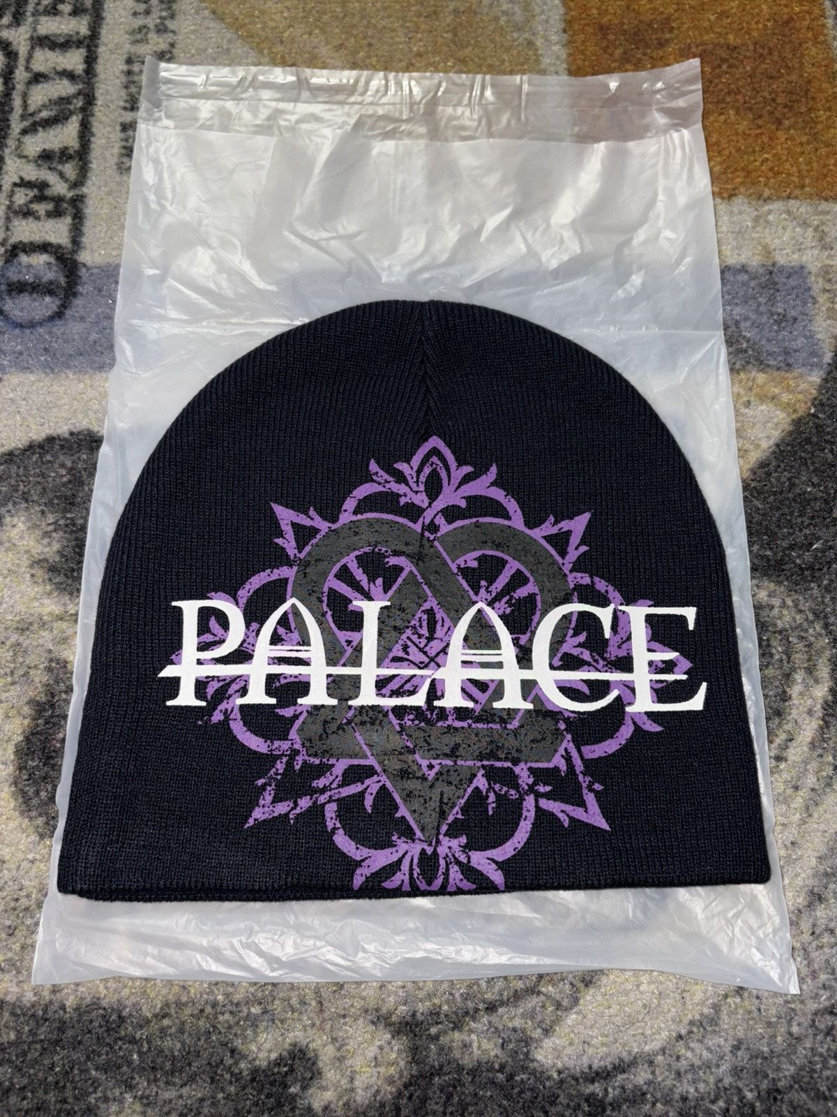 Palace Palace Tri Gram Nein Cuff Beanie Size ONE SIZE - 1 Thumbnail