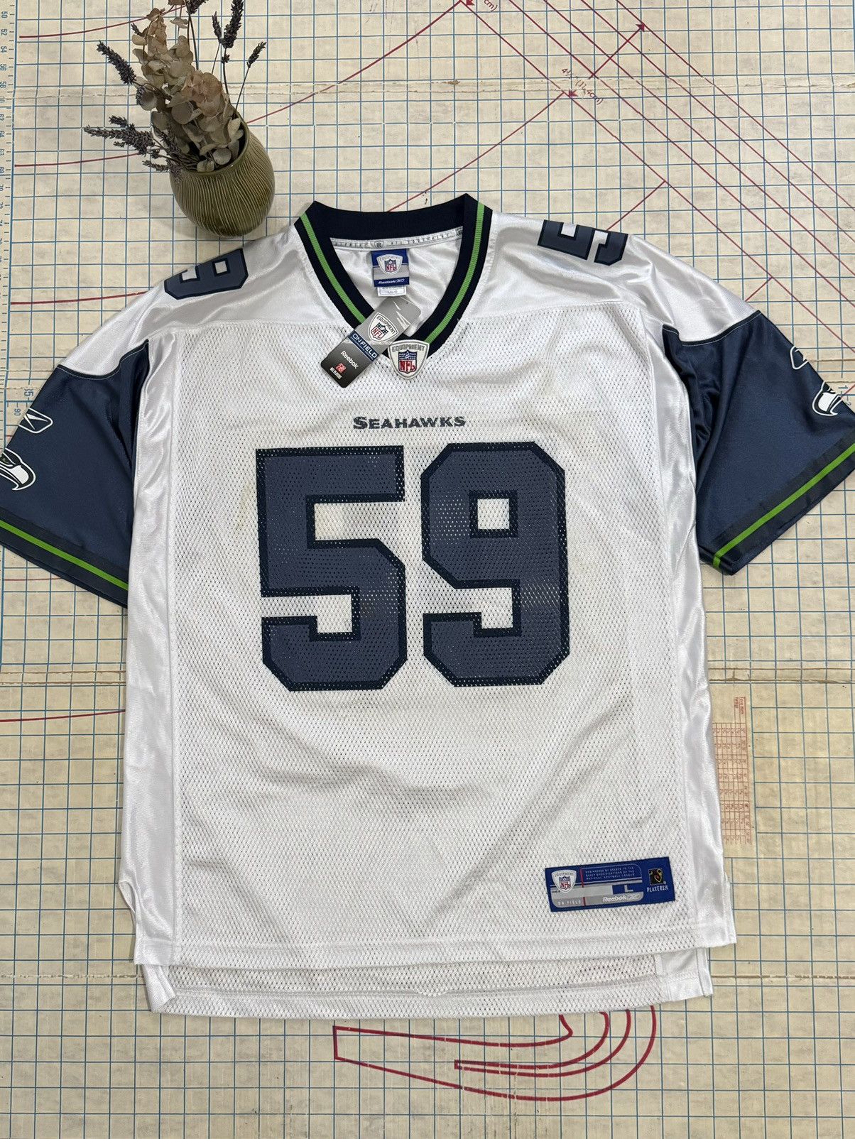 Reebok Seattle Seahawks Signed Aaron Curry Jersey White Larg