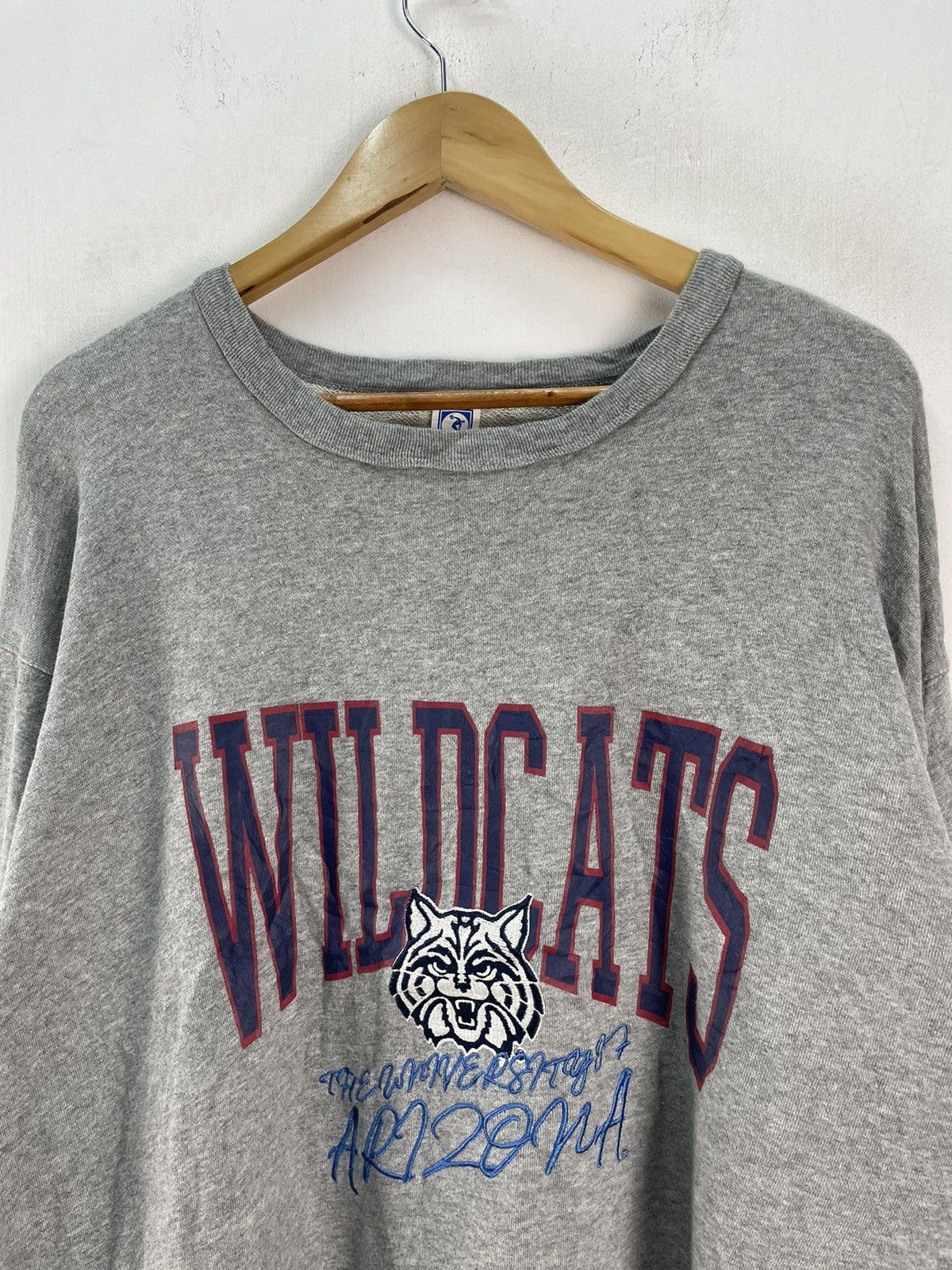 Vintage Vintage Wildcats The University of Arizona Sweatshirt Baggy Size US L / EU 52-54 / 3 - 5 Thumbnail
