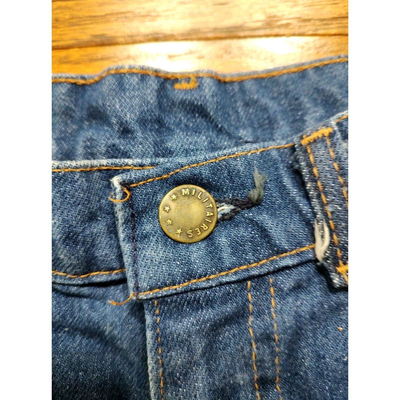 Vintage VINTAGE Body Lingo Militaires Jeans Womens 23 X 32 Inseam Denim 80s Straight Leg Blue 100% Cotton Jeans Womens Men? (invalid) Size 40" / US 18 - 6 Thumbnail